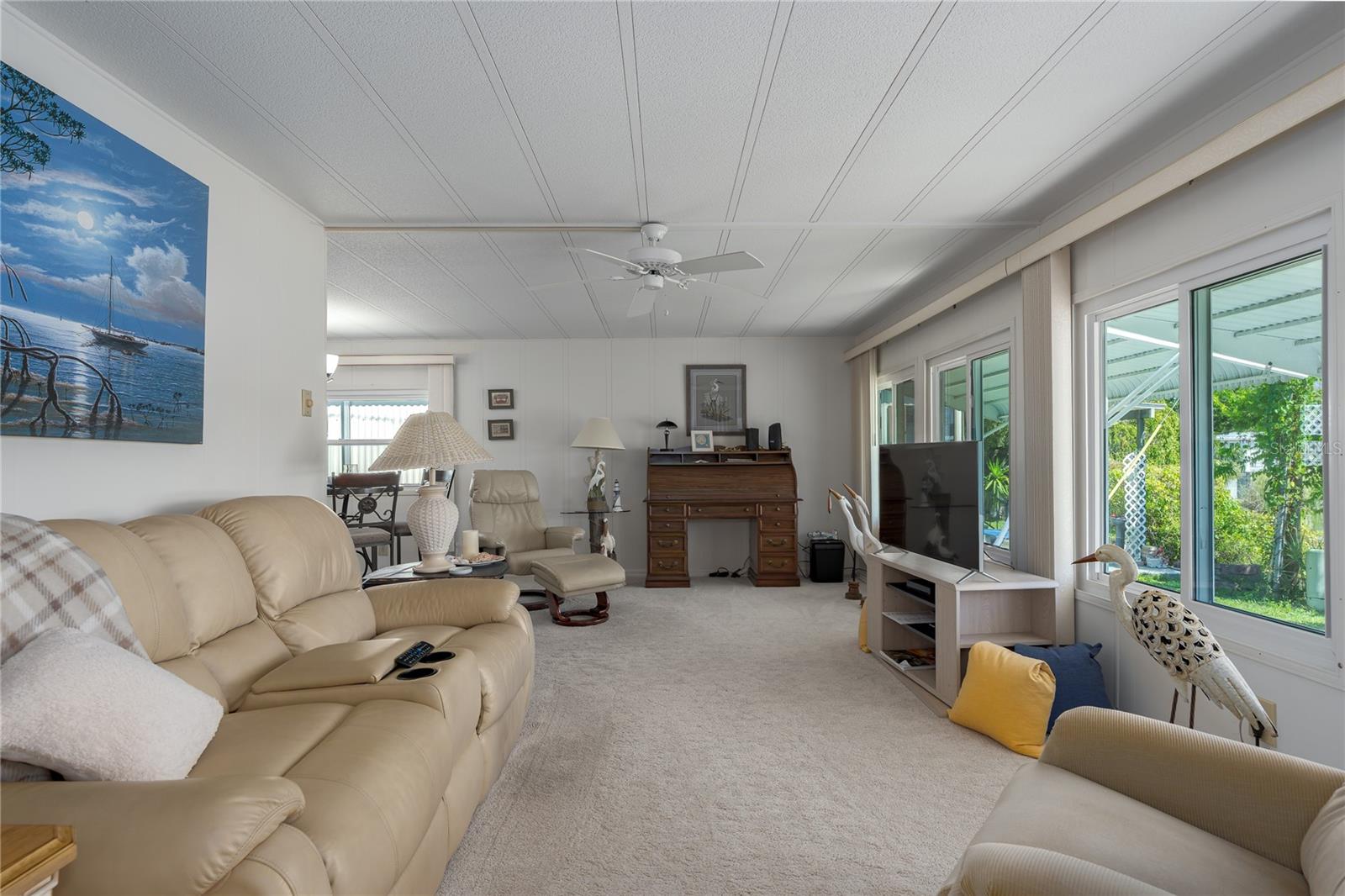 Image 5 of 26 For 1416 41st Avenue E