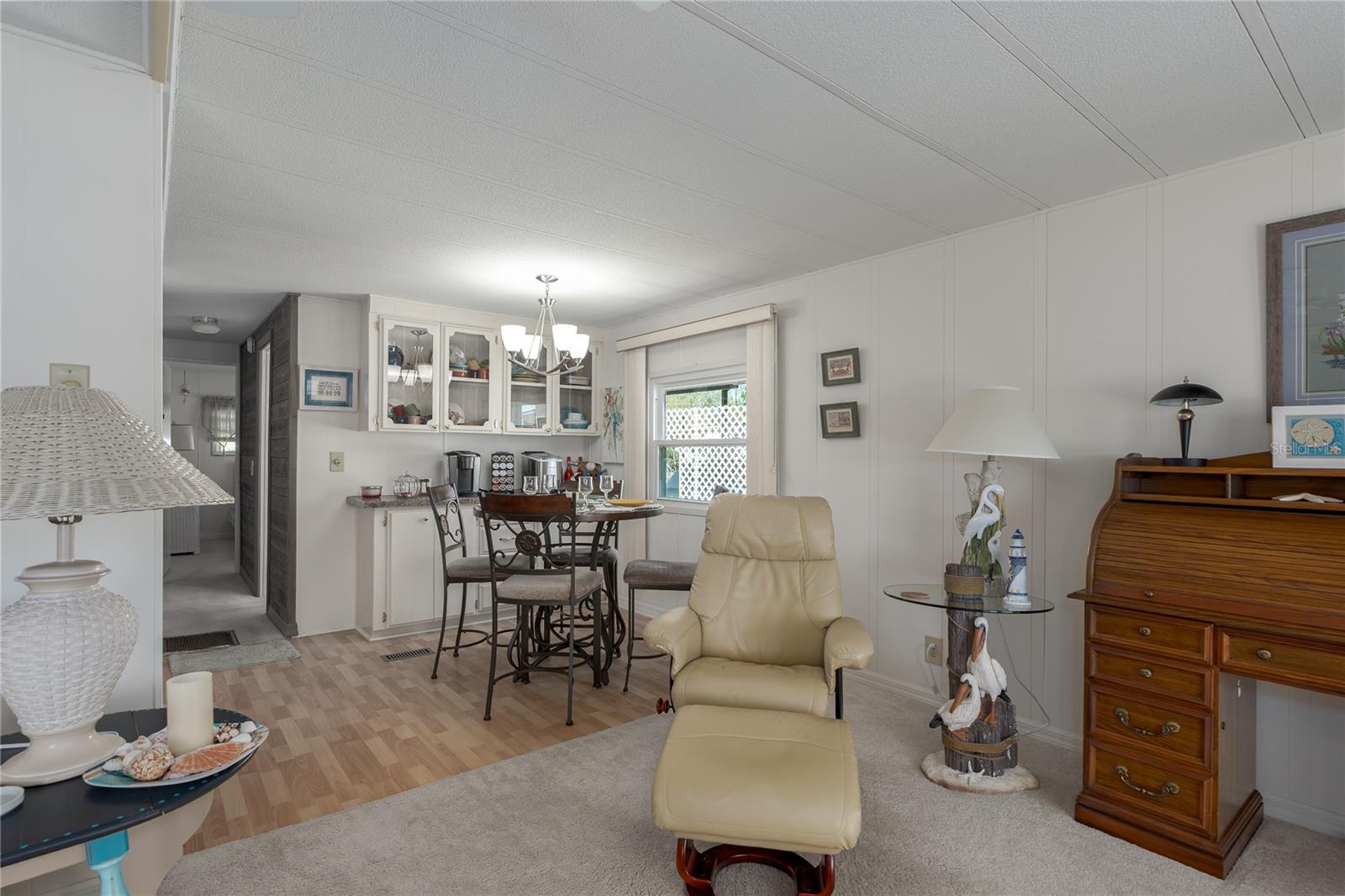 Image 7 of 26 For 1416 41st Avenue E