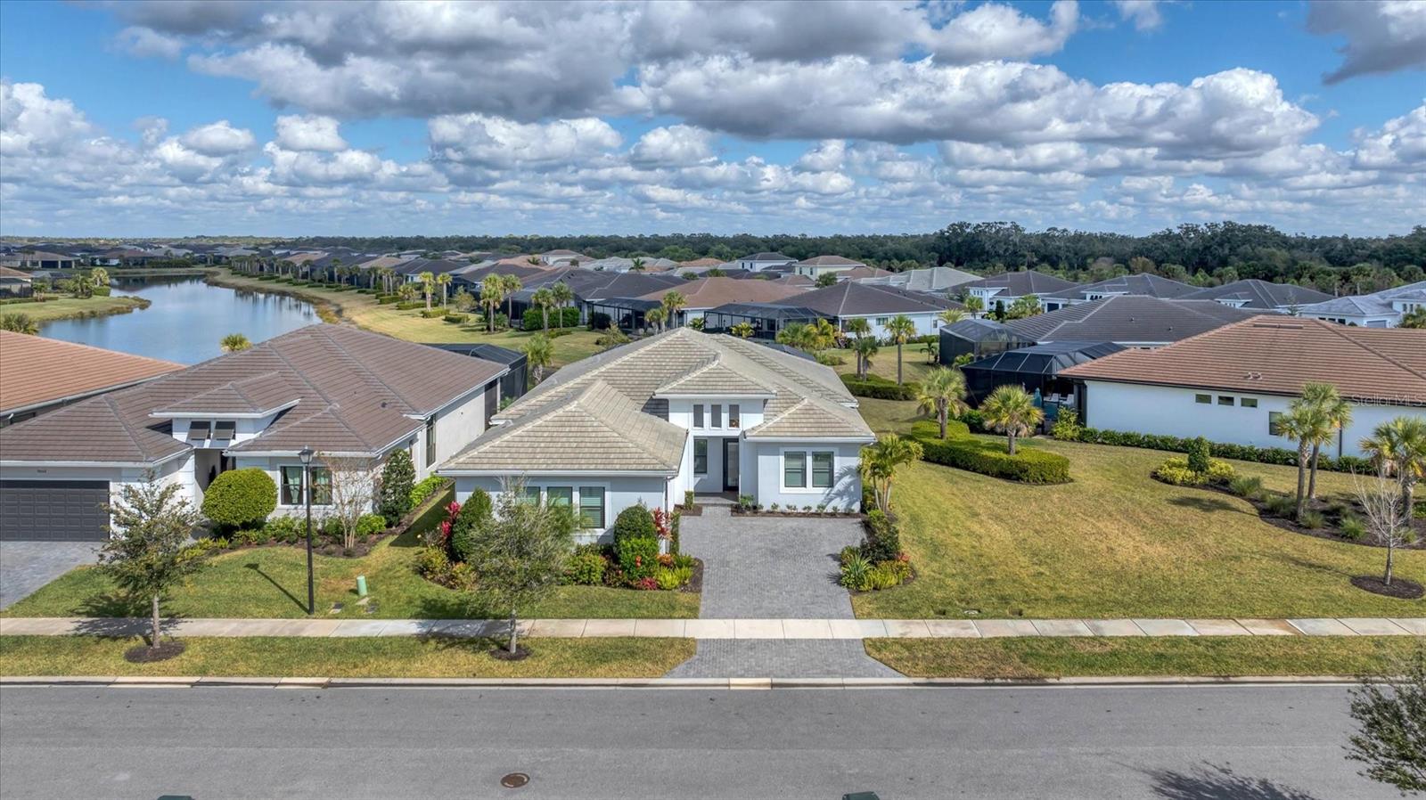 Image 43 of 74 For 9064 Bernini Place