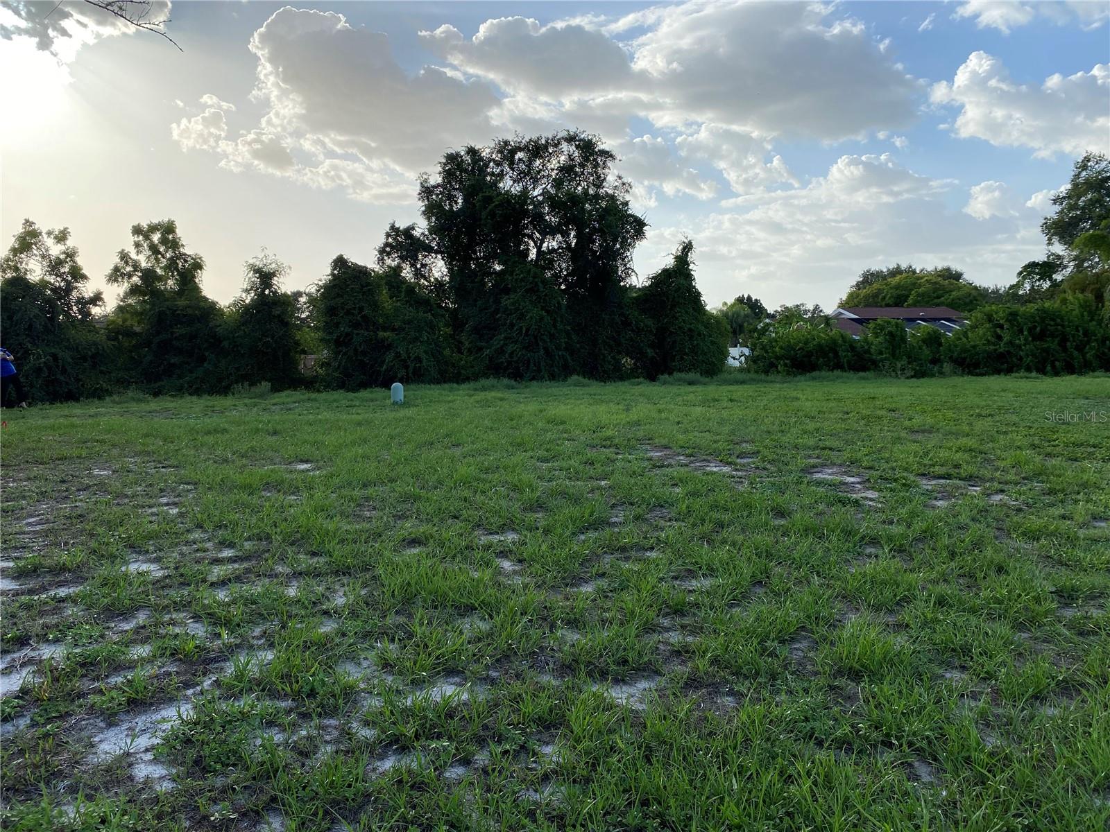 Image 10 of 56 For 481 Saturn Avenue