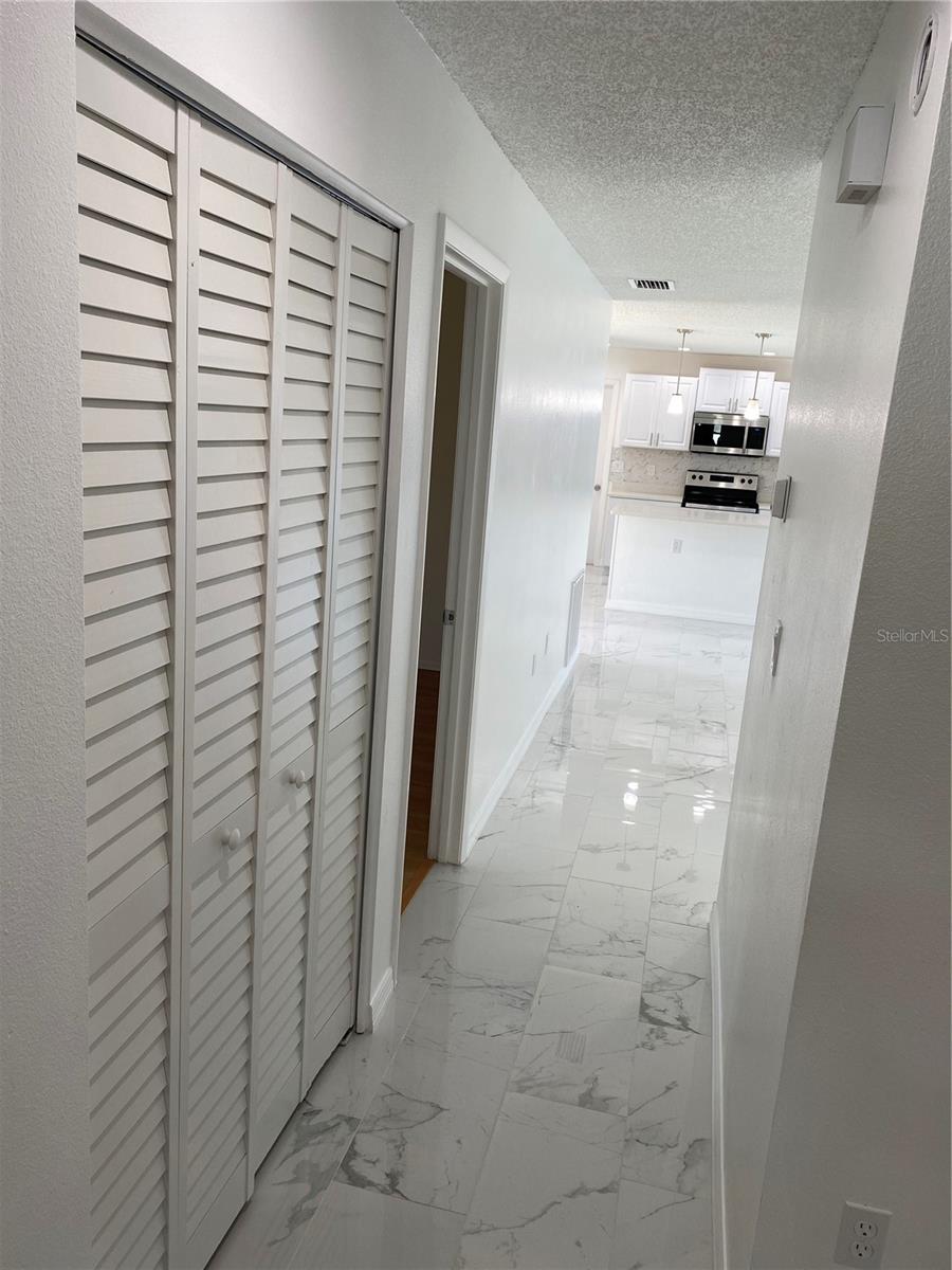 Image 30 of 56 For 481 Saturn Avenue