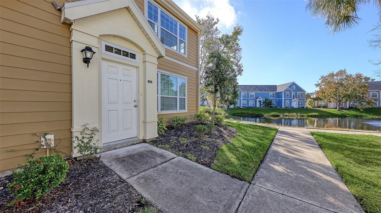 Image 2 of 46 For 5520 Rosehill Road 203