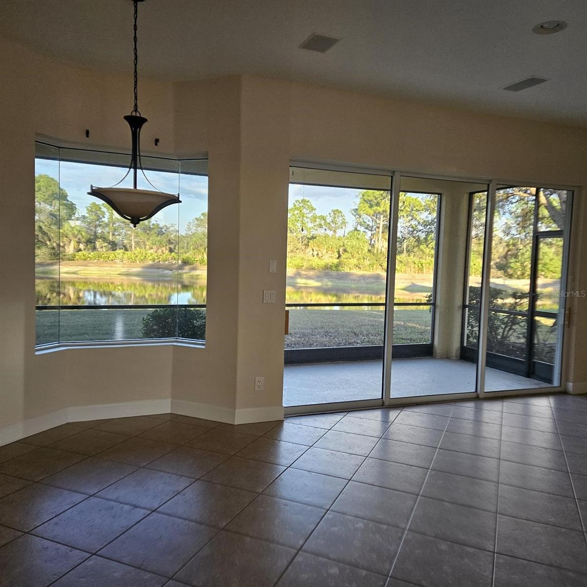 Image 15 of 35 For 11375 Dancing River Drive