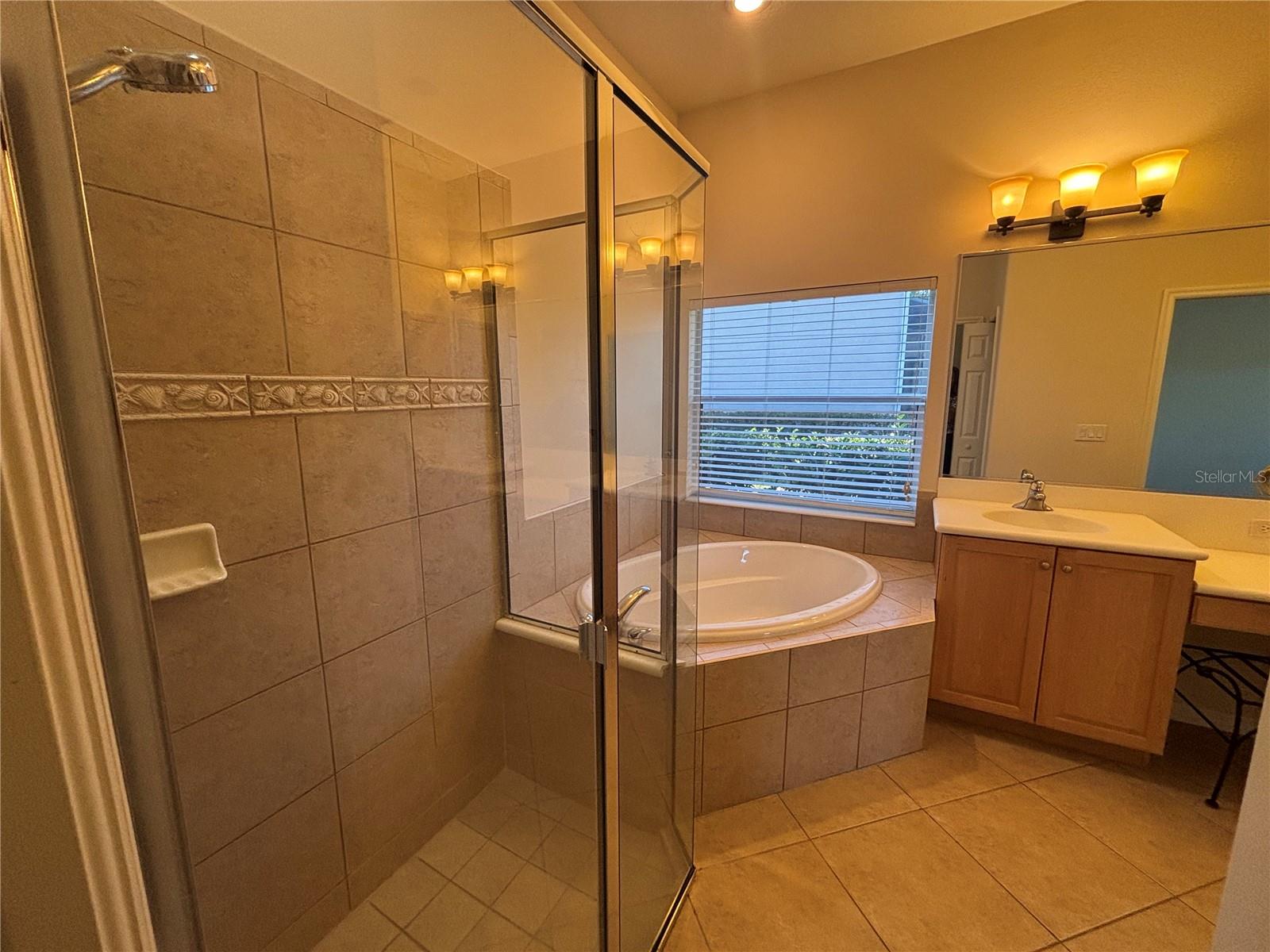 Image 21 of 35 For 11375 Dancing River Drive