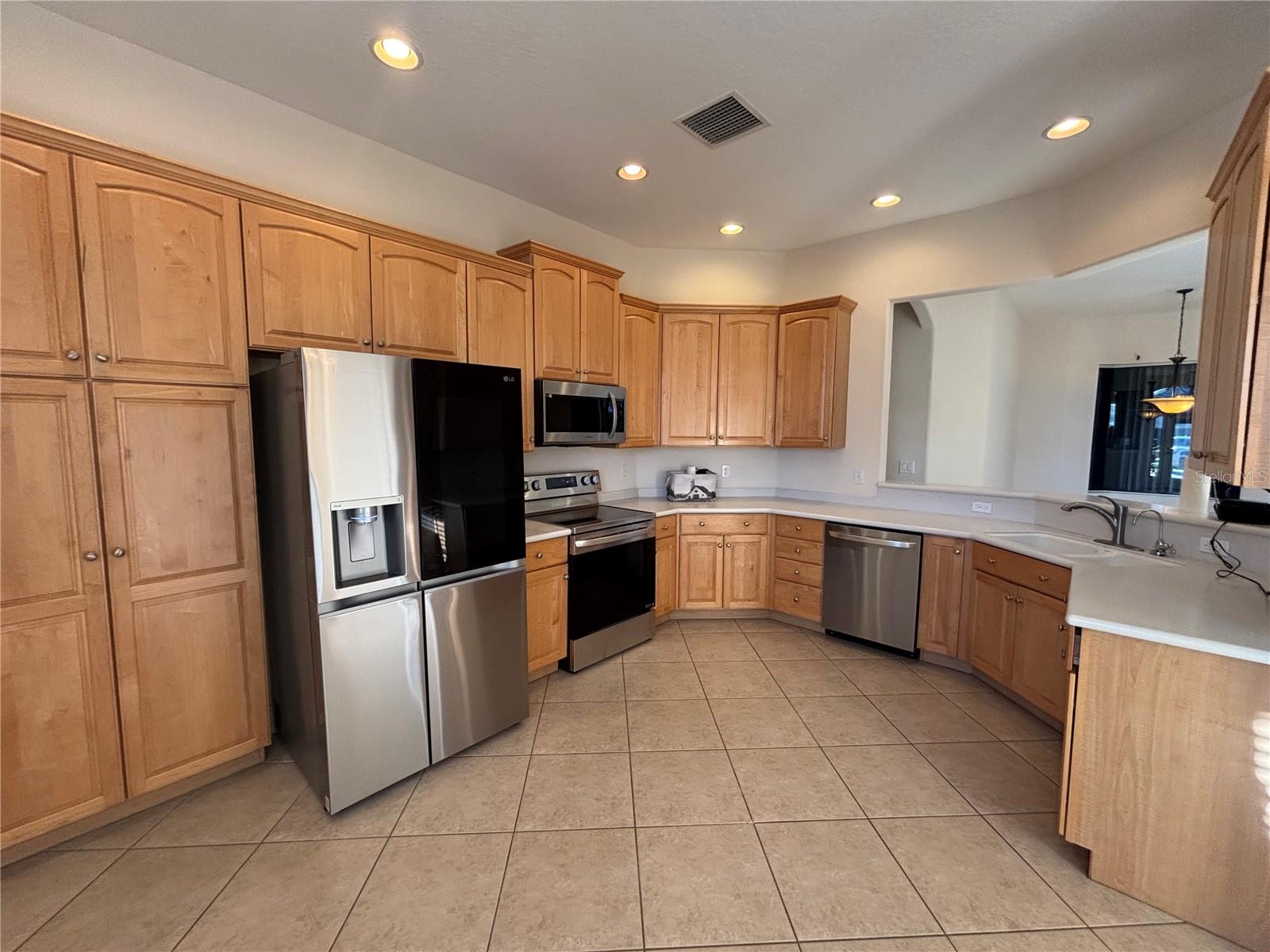 Image 7 of 35 For 11375 Dancing River Drive