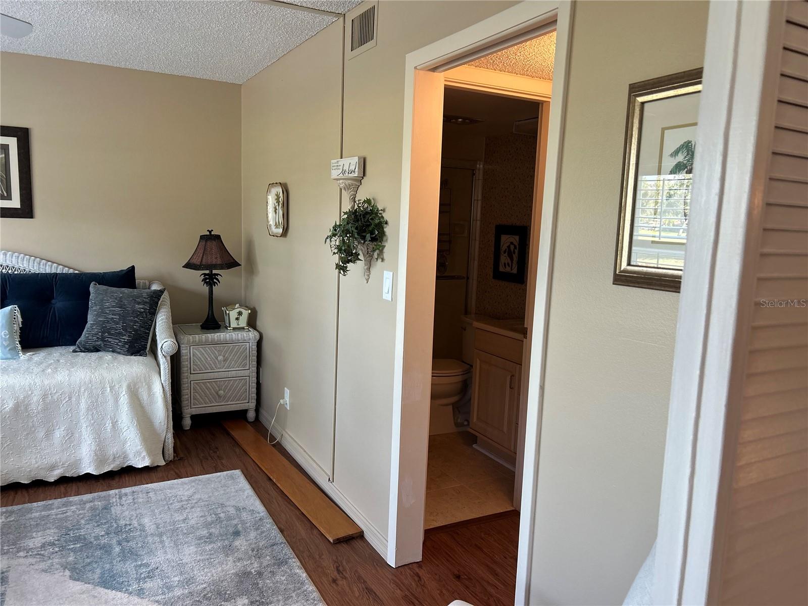 Image 14 of 18 For 7880 Palm Aire Lane 102