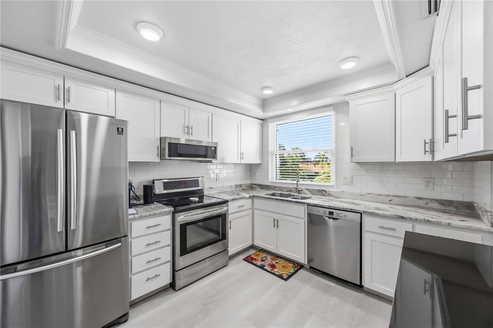 Image 9 of 30 For 5010 Marsh Field Road 32