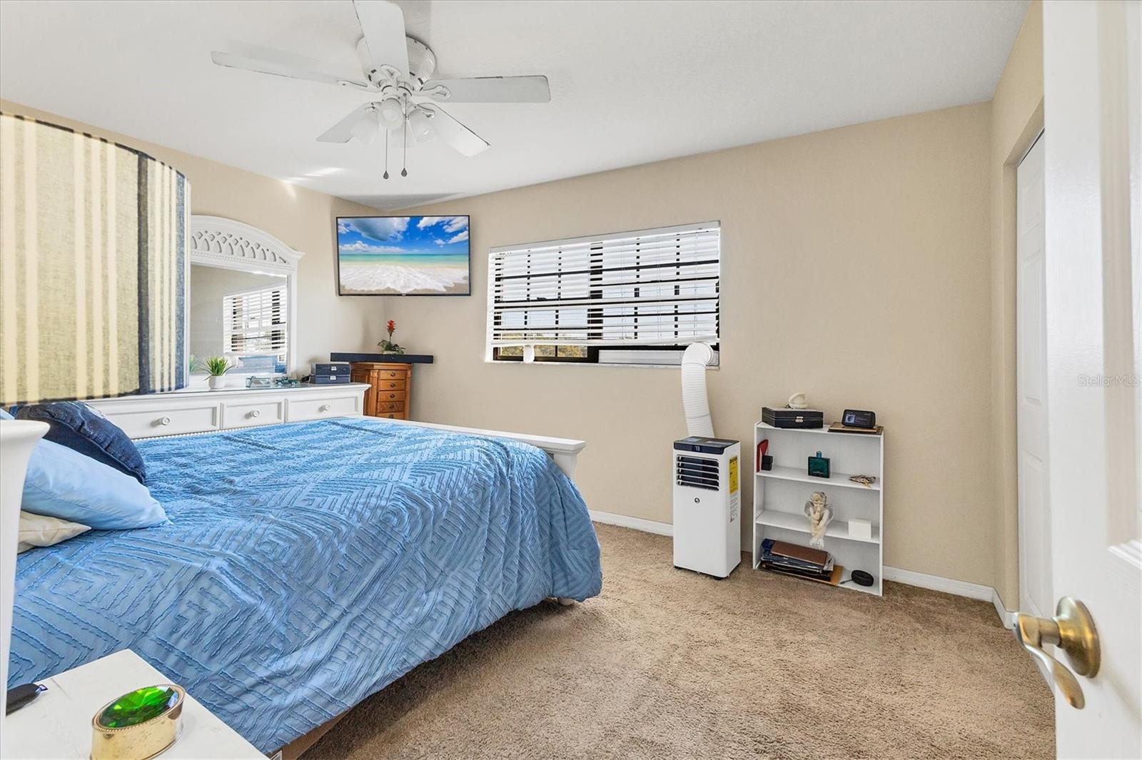 Image 21 of 35 For 6100 Gulfport Boulevard S 415