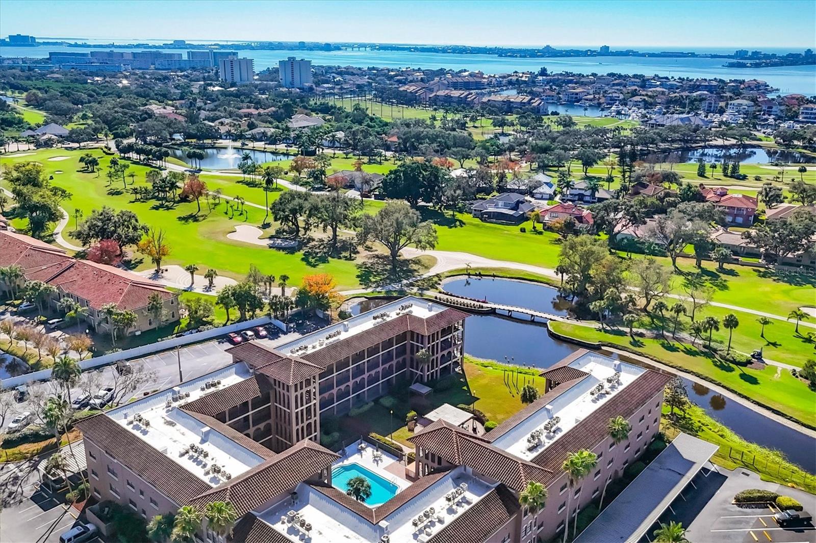 Image 6 of 35 For 6100 Gulfport Boulevard S 415