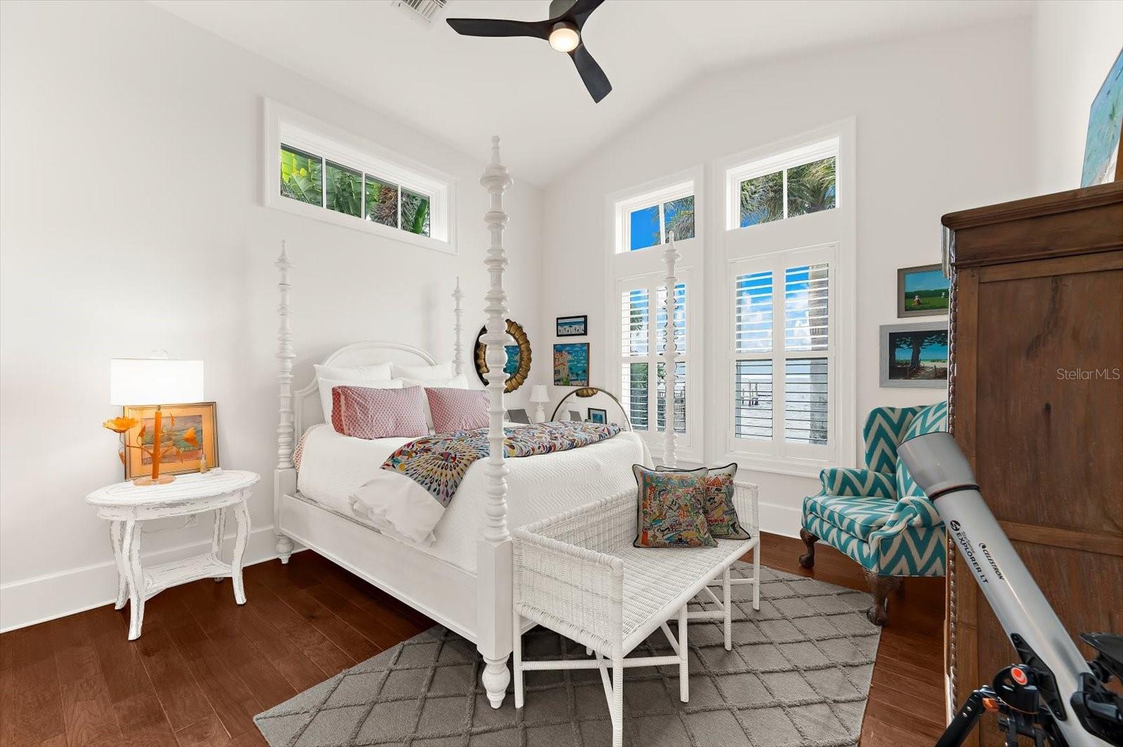 Image 66 of 92 For 213 18th Street W