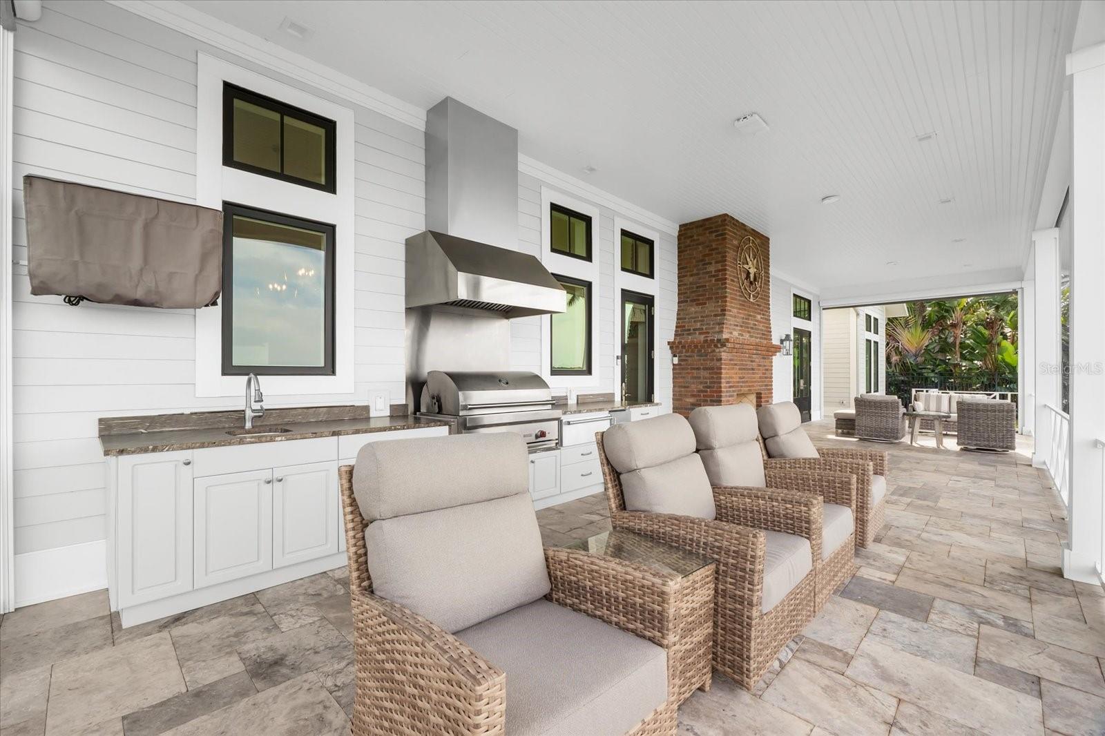 Image 78 of 92 For 213 18th Street W