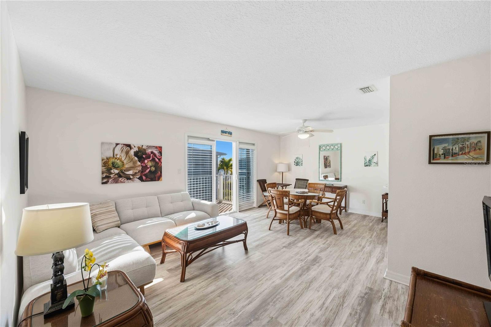 Image 2 of 28 For 3326 Key Drive 7