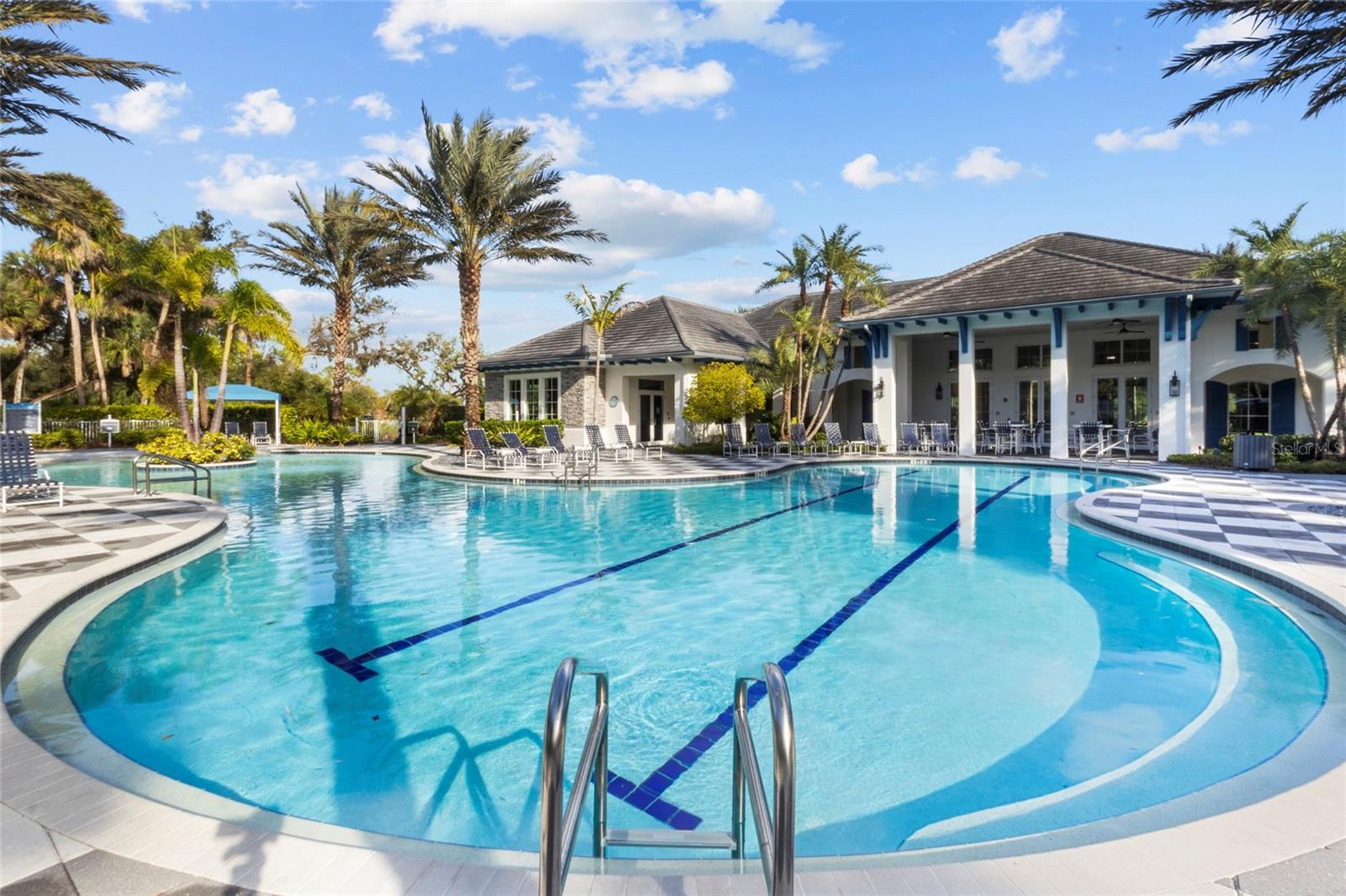 Image 41 of 51 For 12520 Shimmering Oak Circle