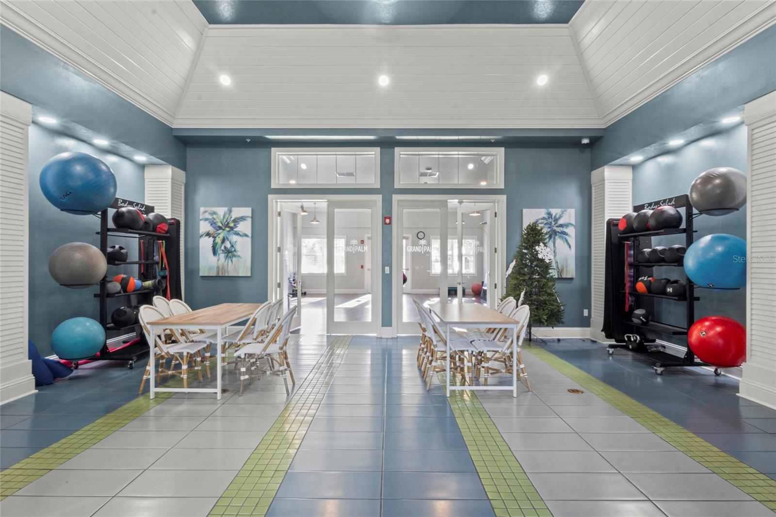 Image 46 of 51 For 12520 Shimmering Oak Circle