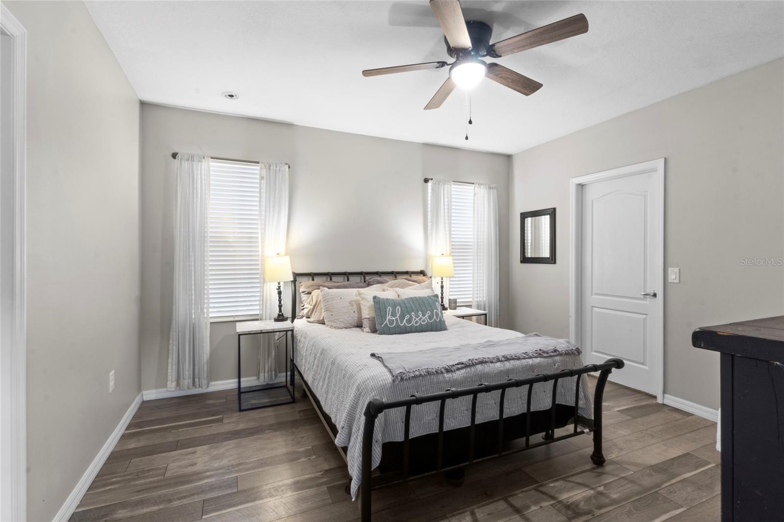 Image 8 of 51 For 12520 Shimmering Oak Circle