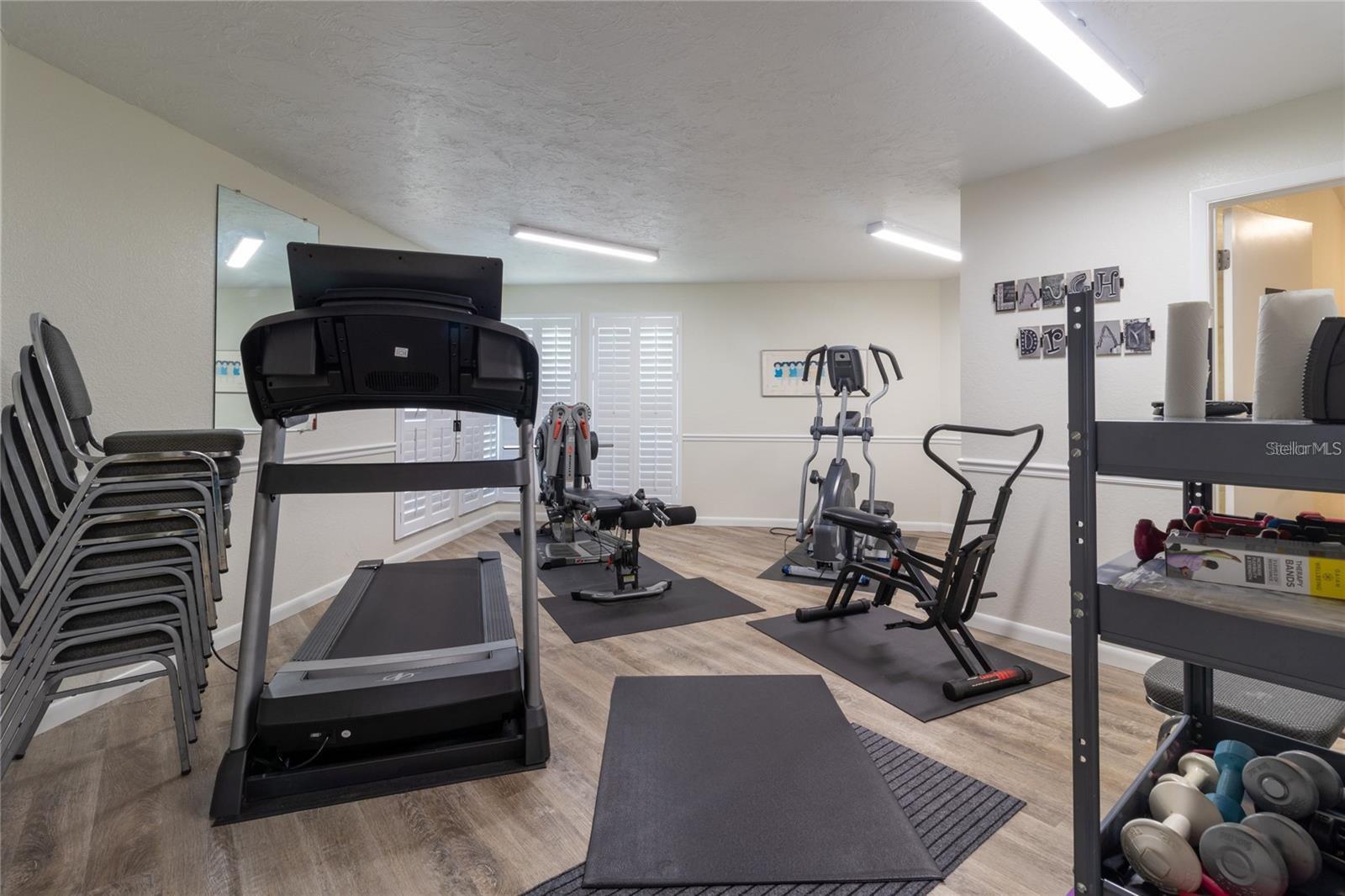 Image 28 of 35 For 4460 Ironwood Circle 306a