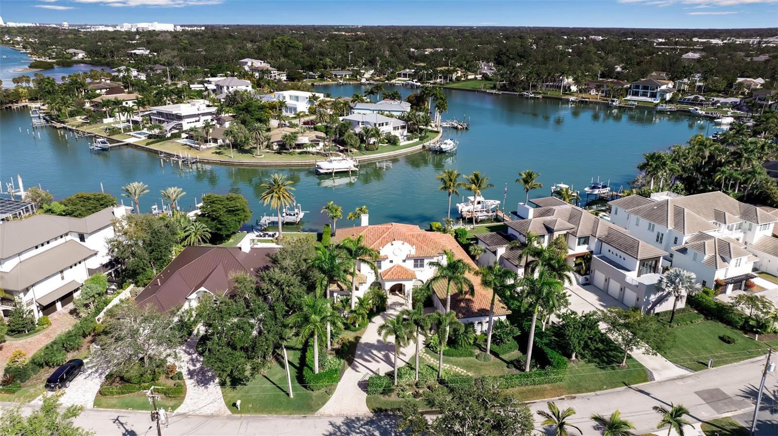 Image 3 of 68 For 1389 Tangier Way