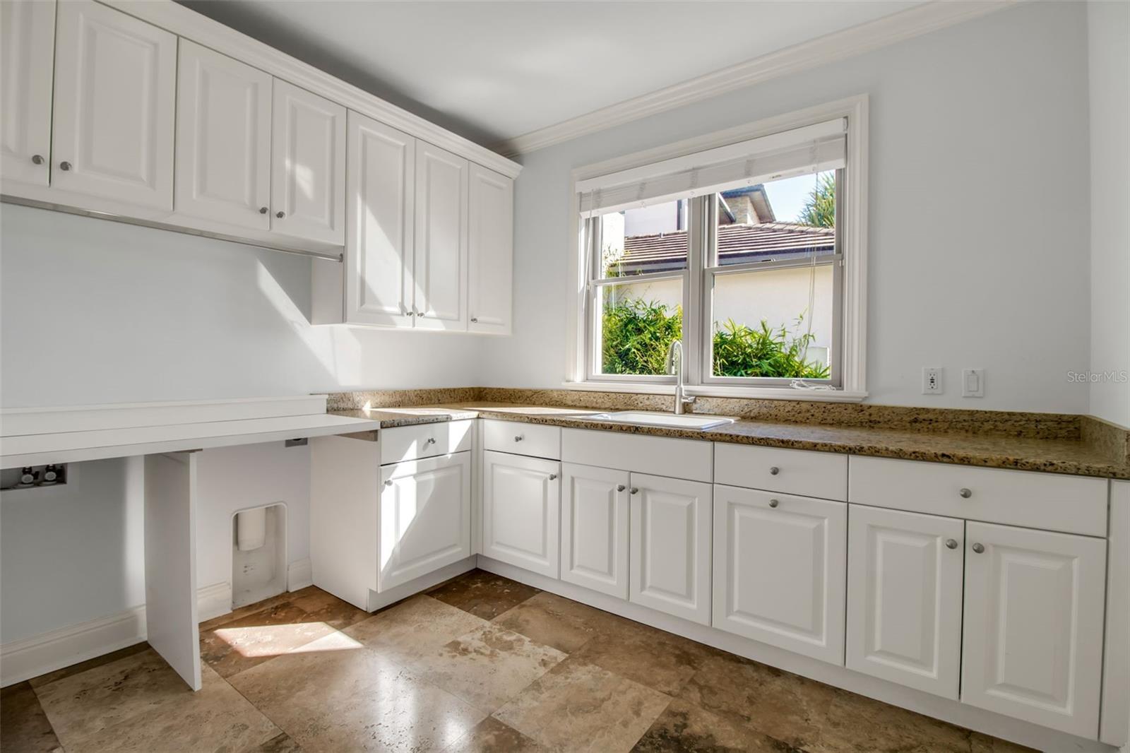 Image 48 of 68 For 1389 Tangier Way