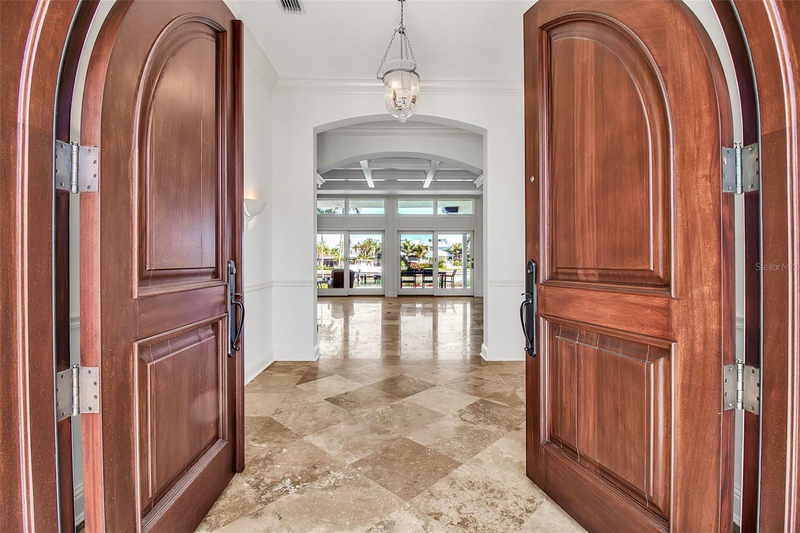 Image 9 of 68 For 1389 Tangier Way