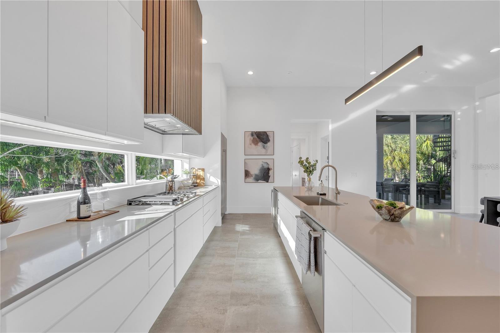 Image 34 of 100 For 603 Tremont Street