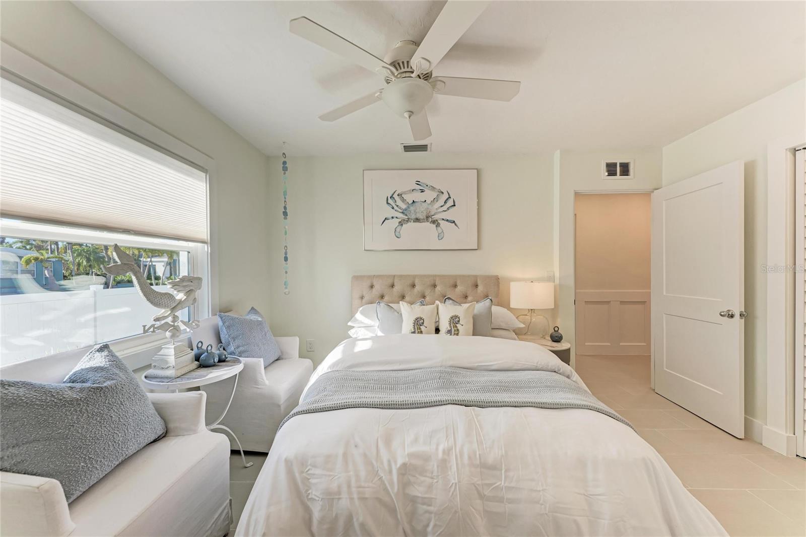 Image 22 of 45 For 502 Bayview Drive