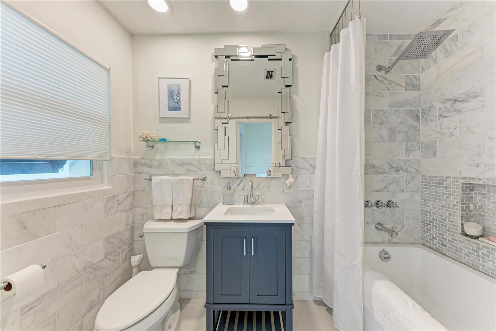 Image 27 of 45 For 502 Bayview Drive