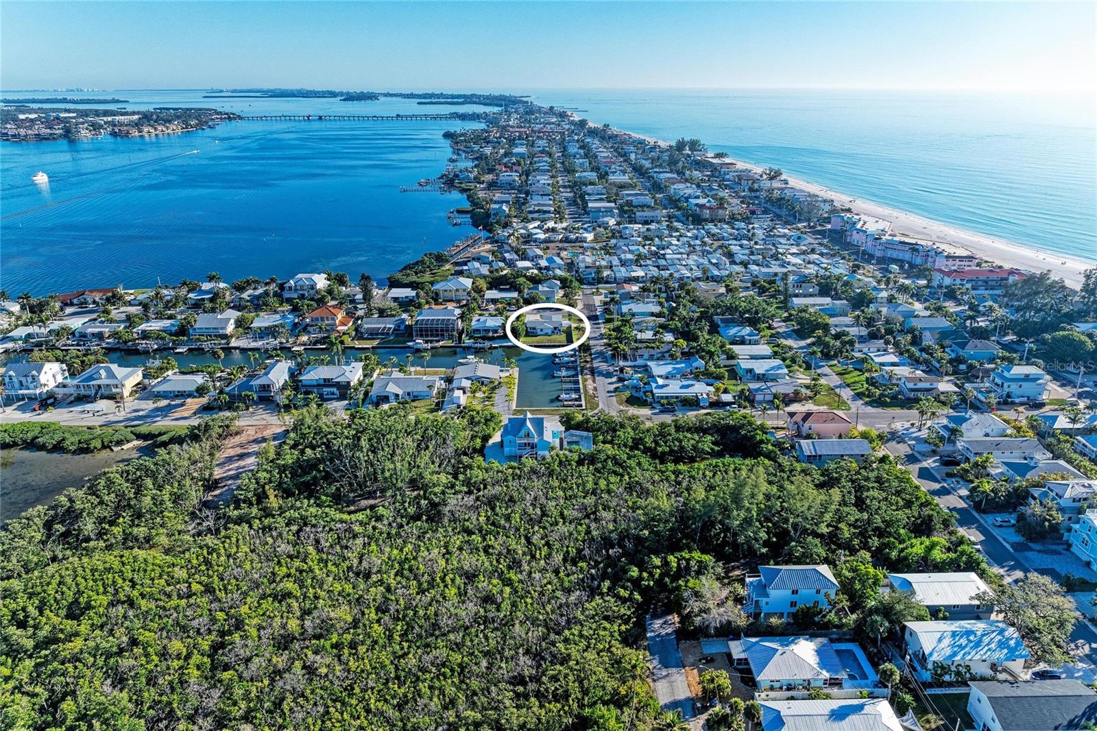 Image 30 of 45 For 502 Bayview Drive