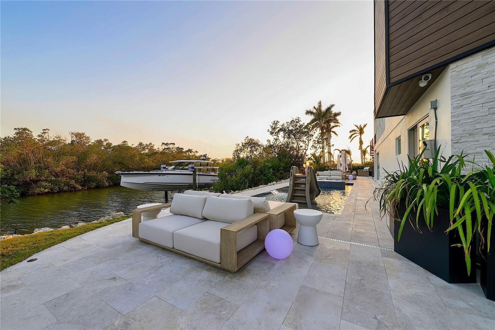 Image 13 of 58 For 1406 Tangier Way