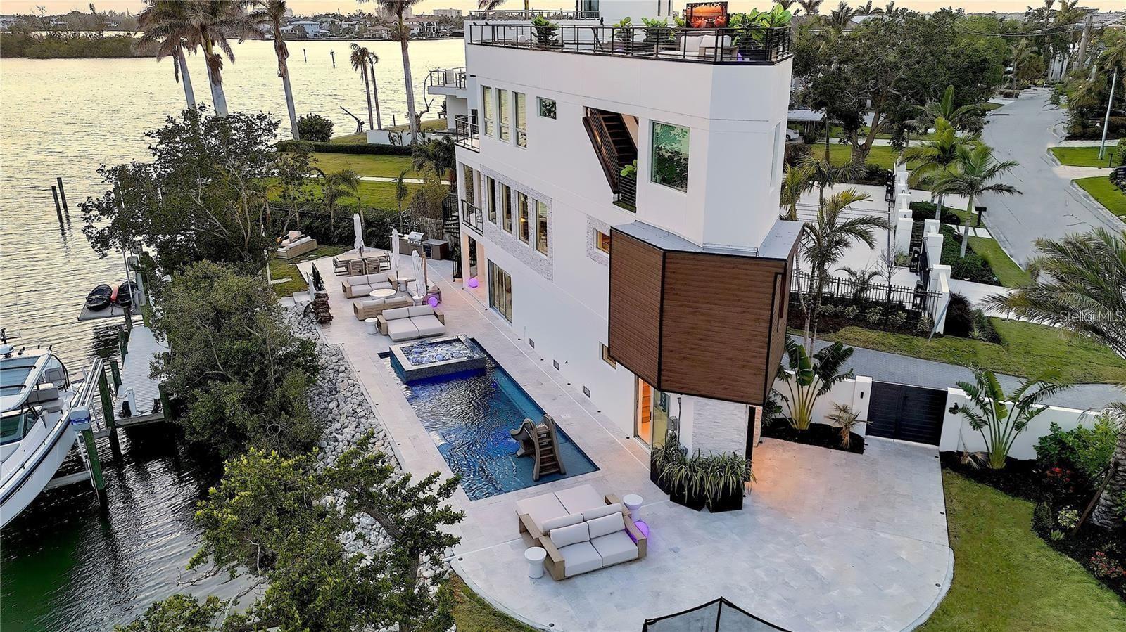 Image 4 of 58 For 1406 Tangier Way