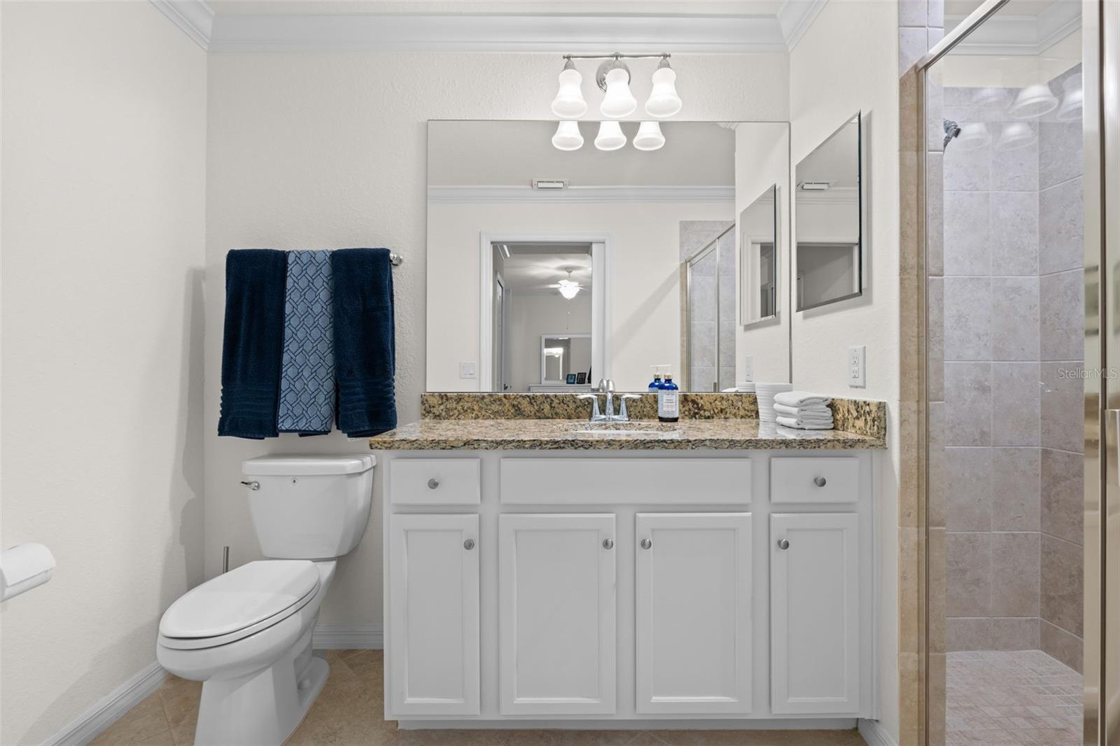 Image 20 of 68 For 16904 Vardon Terrace 107