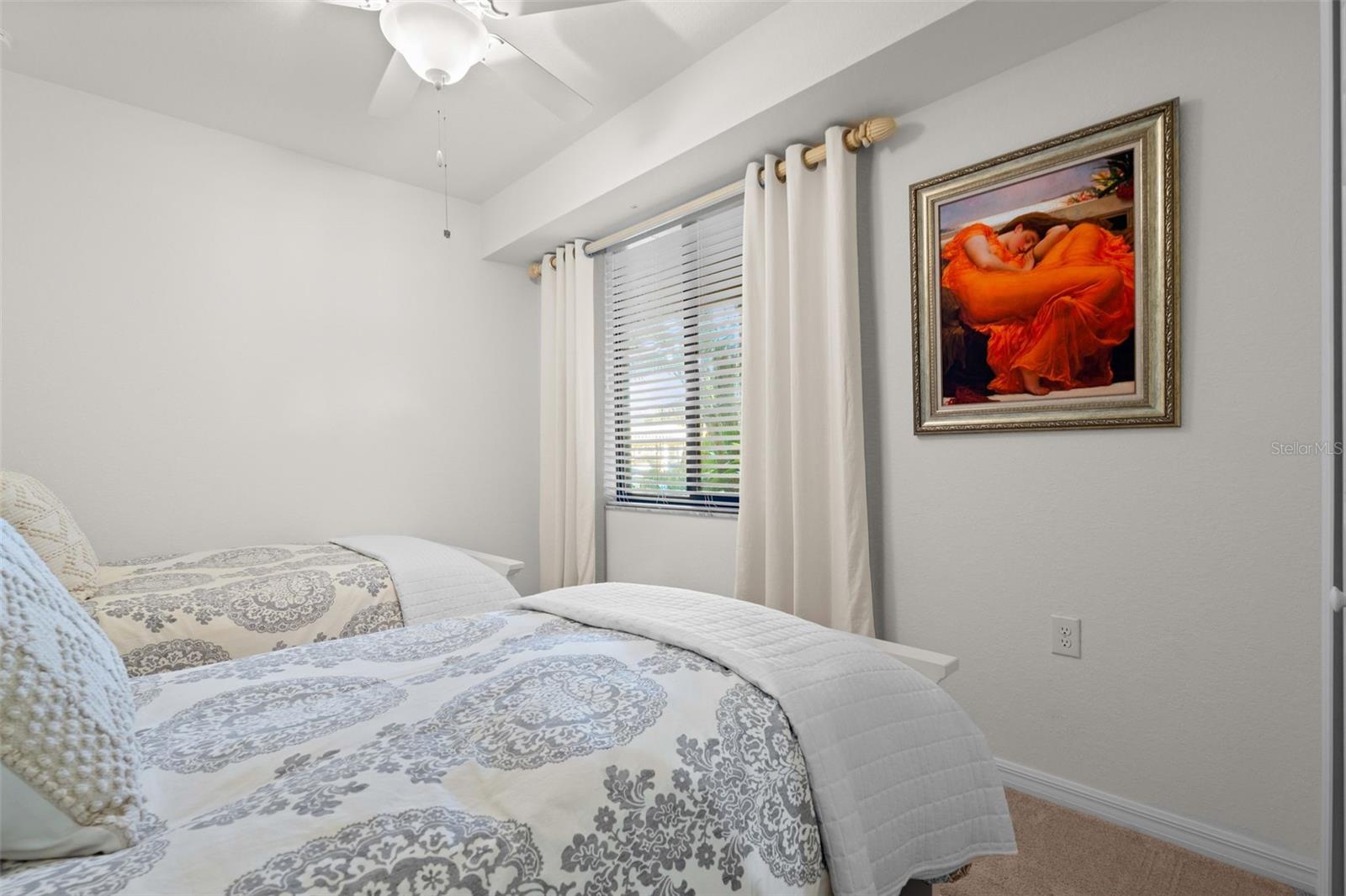 Image 22 of 68 For 16904 Vardon Terrace 107