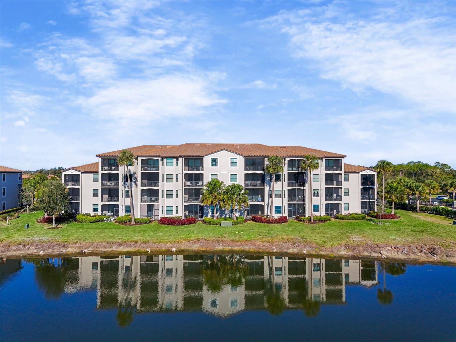 Image 34 of 68 For 16904 Vardon Terrace 107