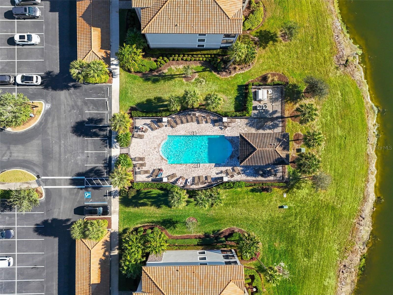 Image 39 of 68 For 16904 Vardon Terrace 107