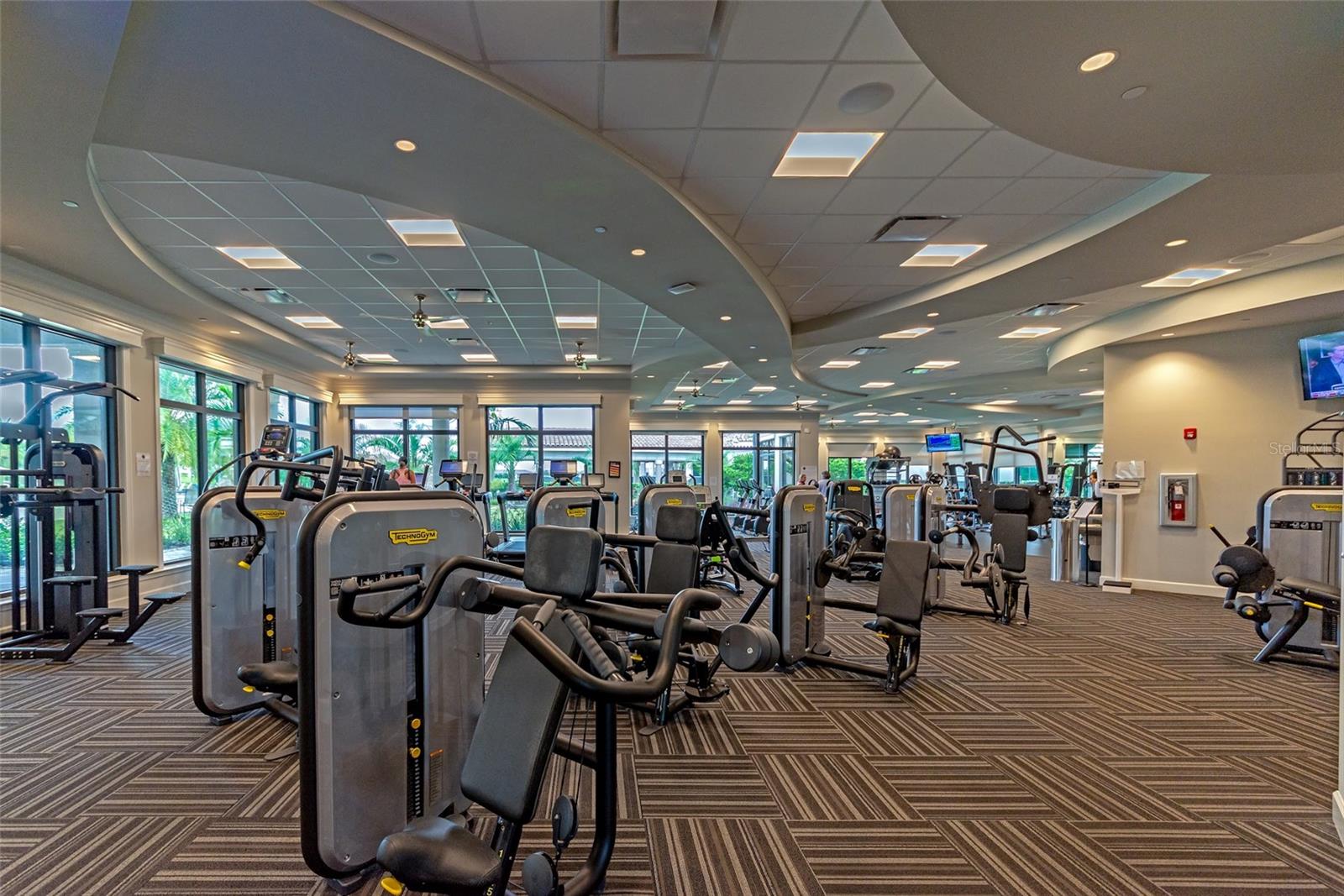 Image 61 of 68 For 16904 Vardon Terrace 107