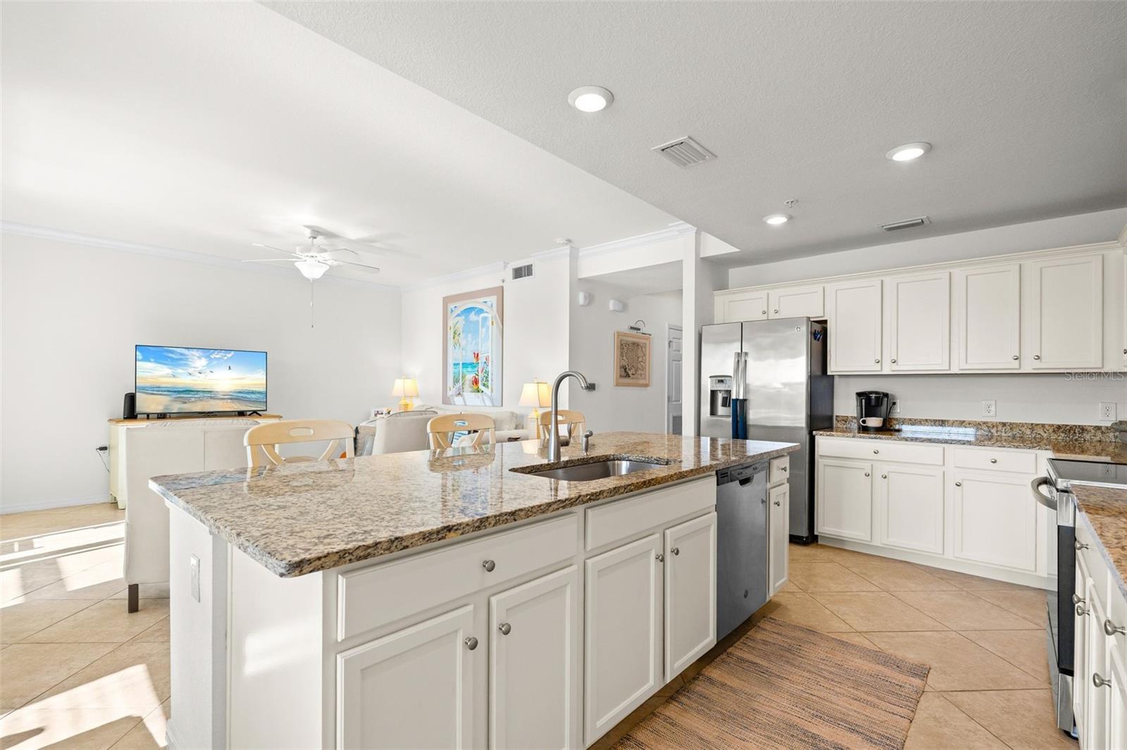 Image 9 of 68 For 16904 Vardon Terrace 107