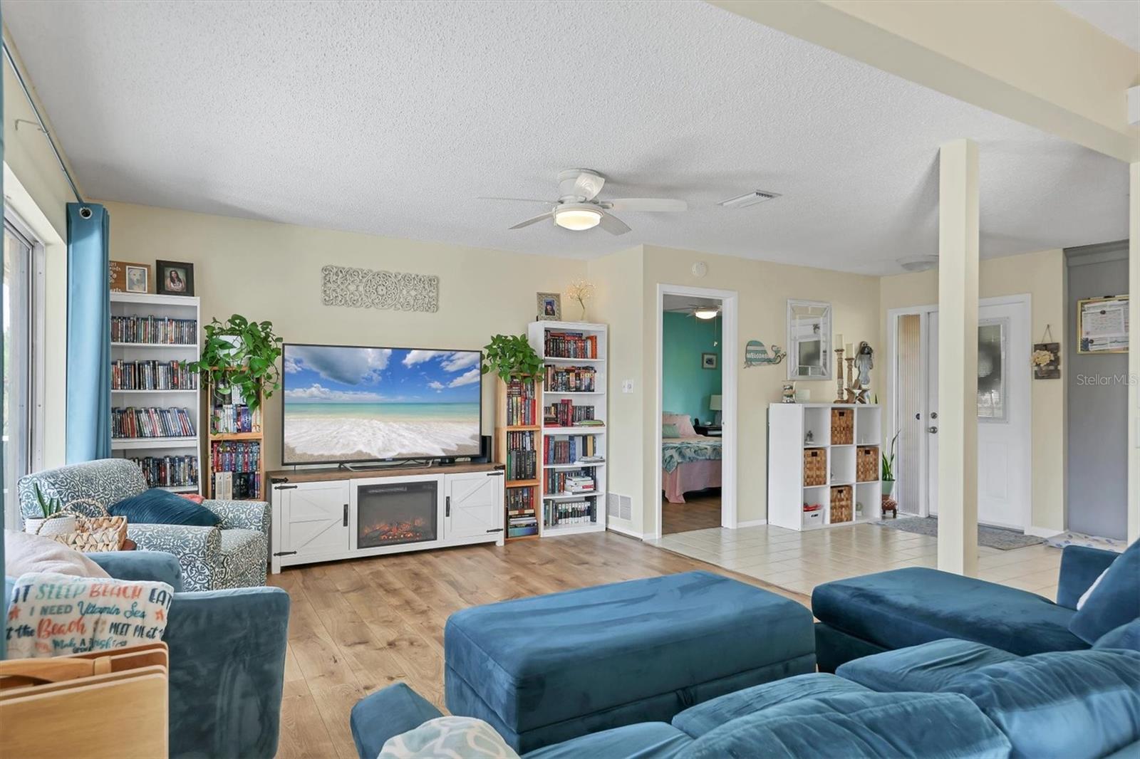 Image 14 of 42 For 6613 15th Avenue W