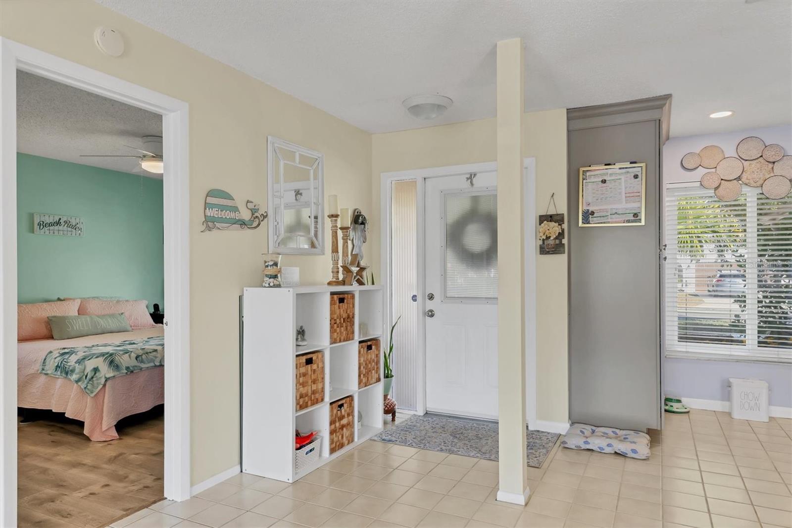 Image 18 of 42 For 6613 15th Avenue W