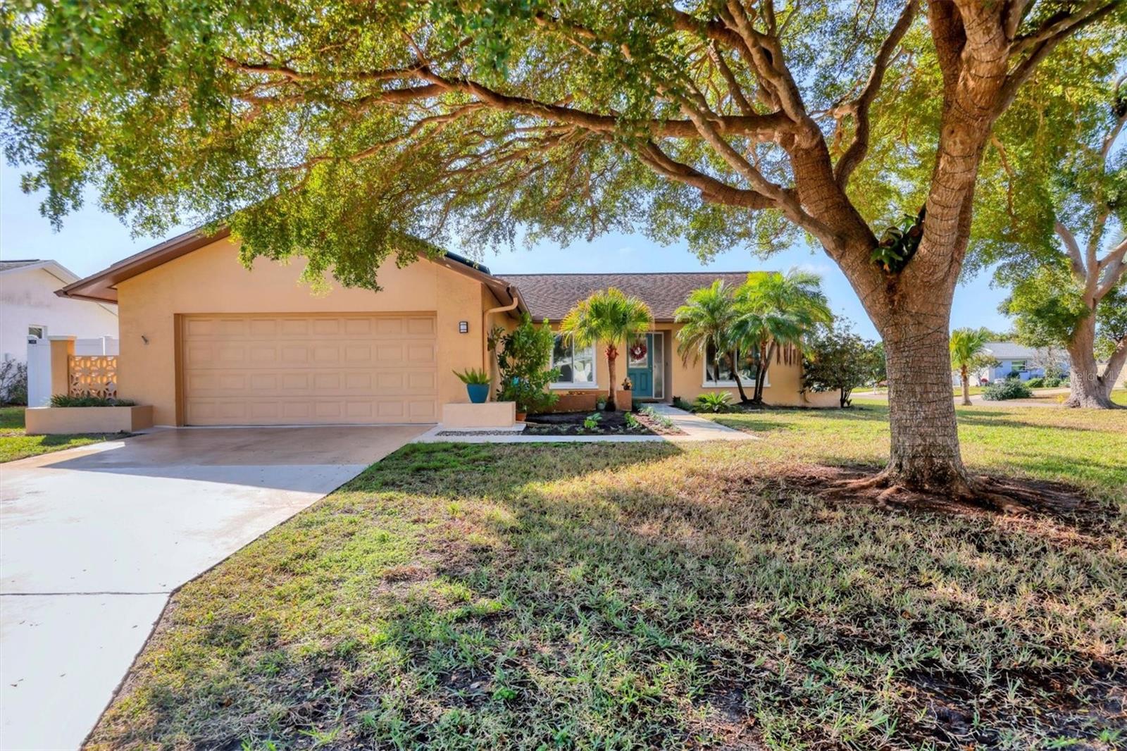 Image 2 of 42 For 6613 15th Avenue W