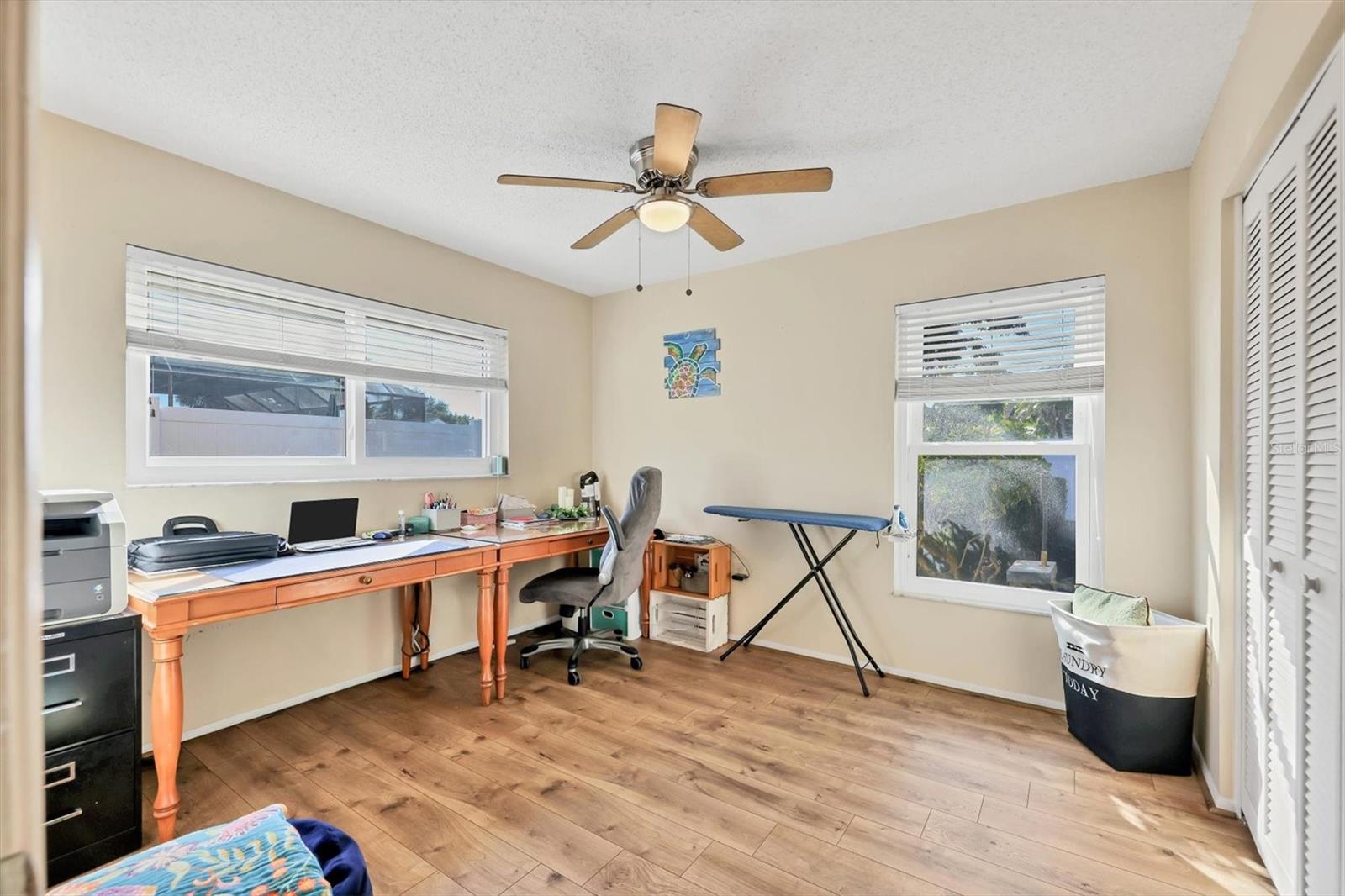 Image 21 of 42 For 6613 15th Avenue W