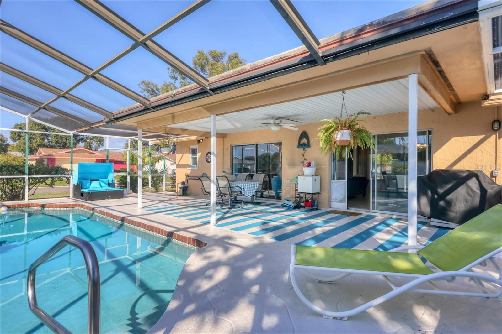 Image 28 of 42 For 6613 15th Avenue W