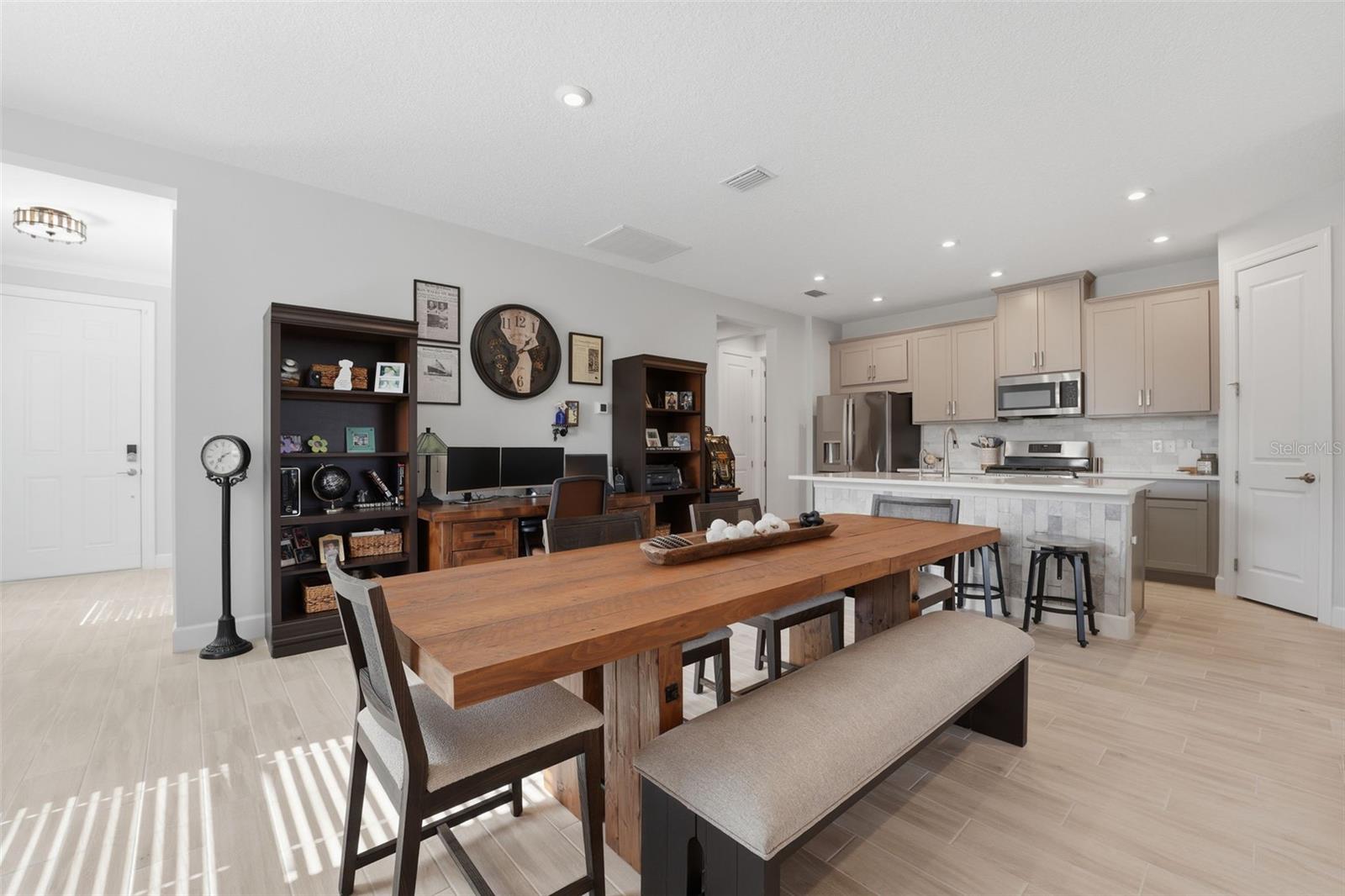 Image 12 of 82 For 11104 Devonbridge Drive