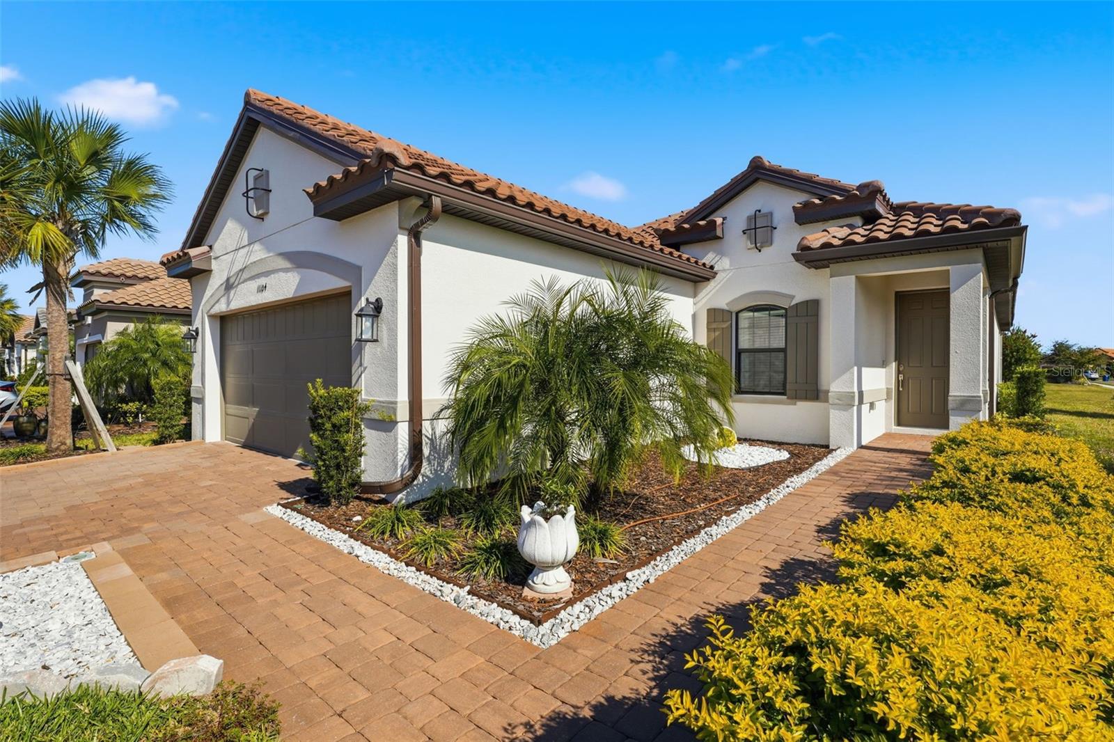 Image 3 of 82 For 11104 Devonbridge Drive