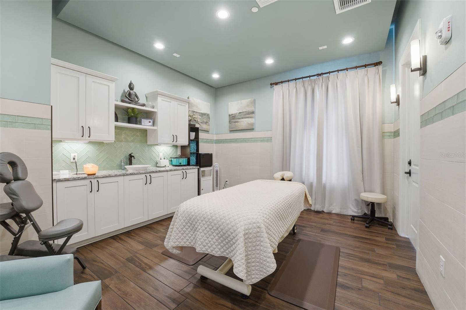 Image 65 of 82 For 11104 Devonbridge Drive