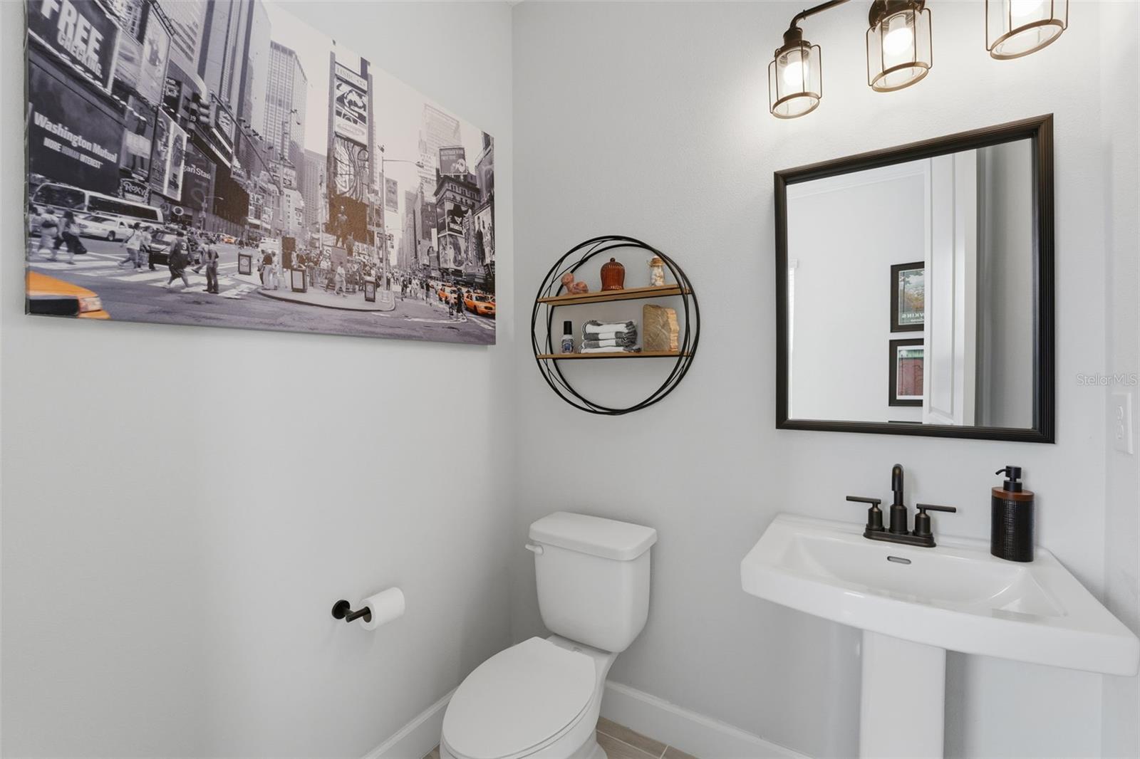 Image 9 of 82 For 11104 Devonbridge Drive