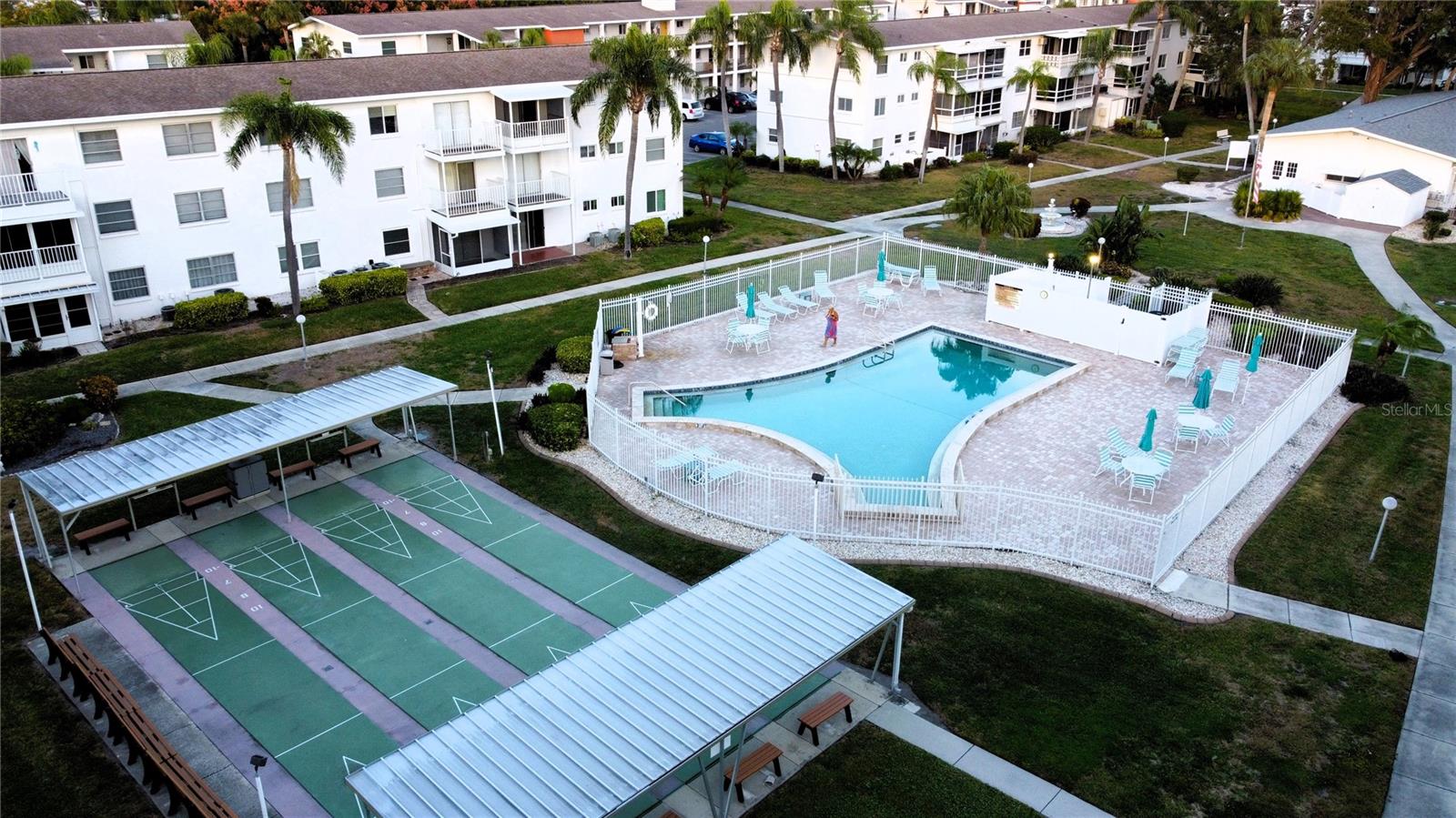 Image 34 of 38 For 5906 Garden Lane A22