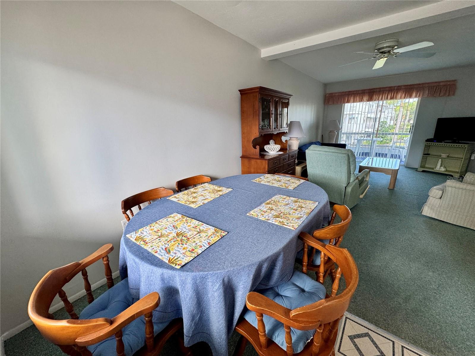 Image 4 of 38 For 5906 Garden Lane A22