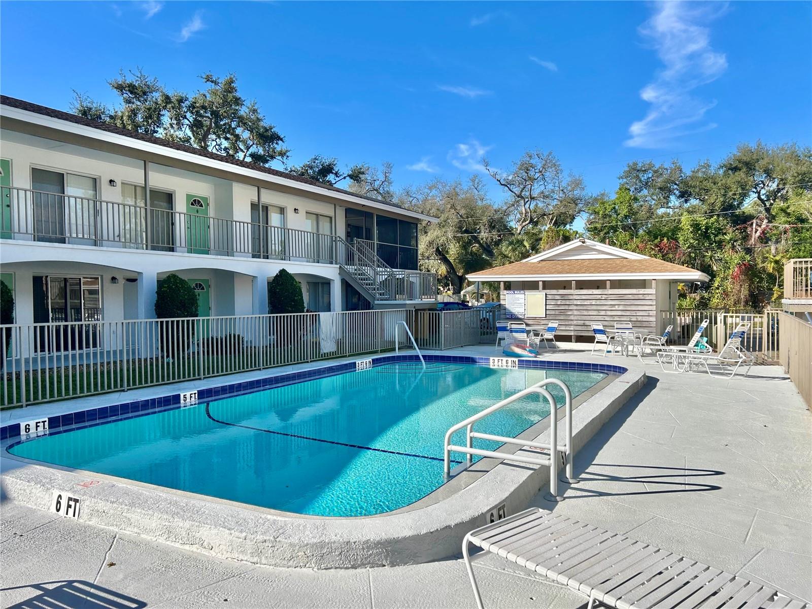 Image 3 of 16 For 4035 School Avenue B3