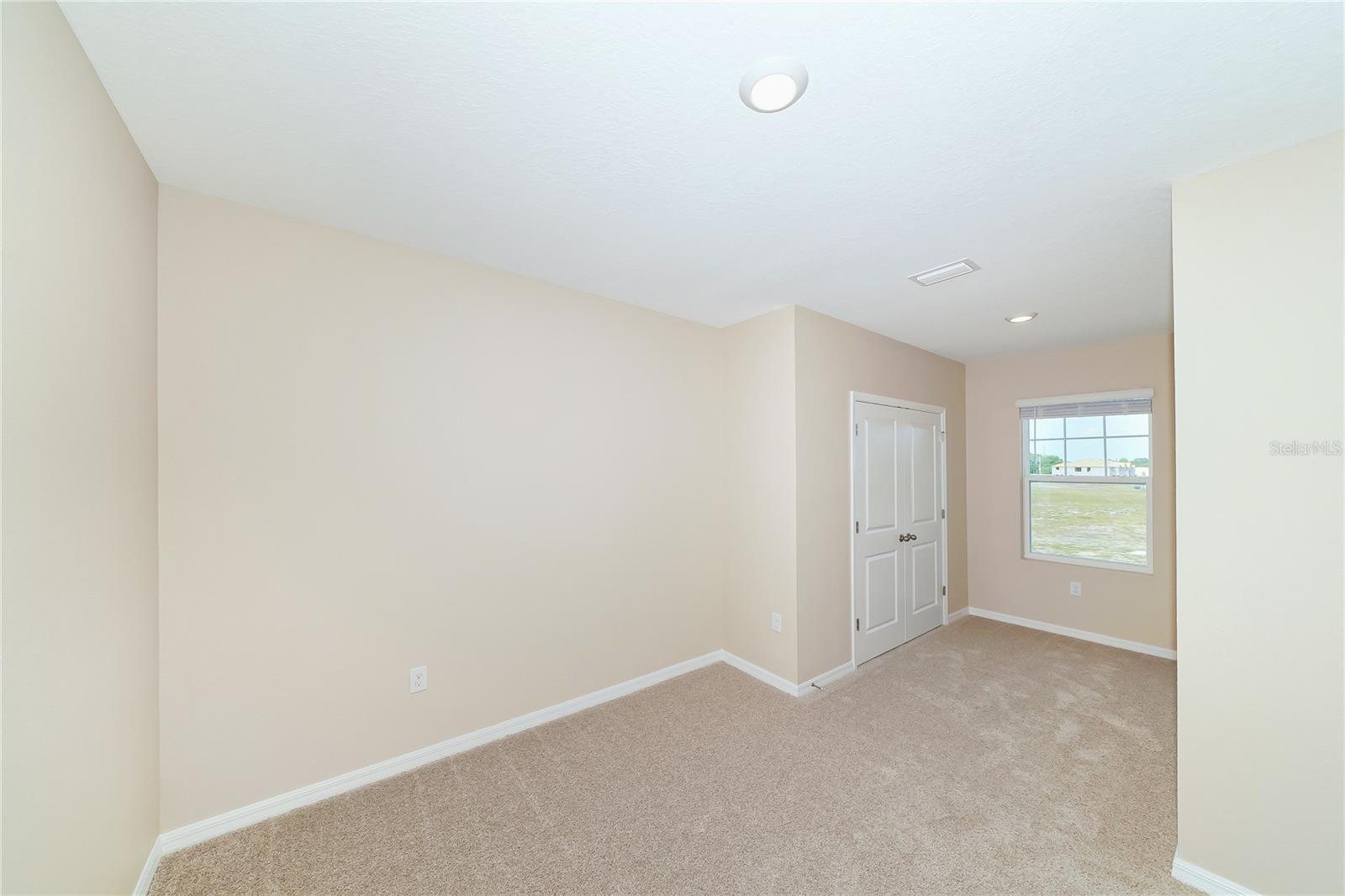 Image 22 of 37 For 2495 Midnight Pearl Drive