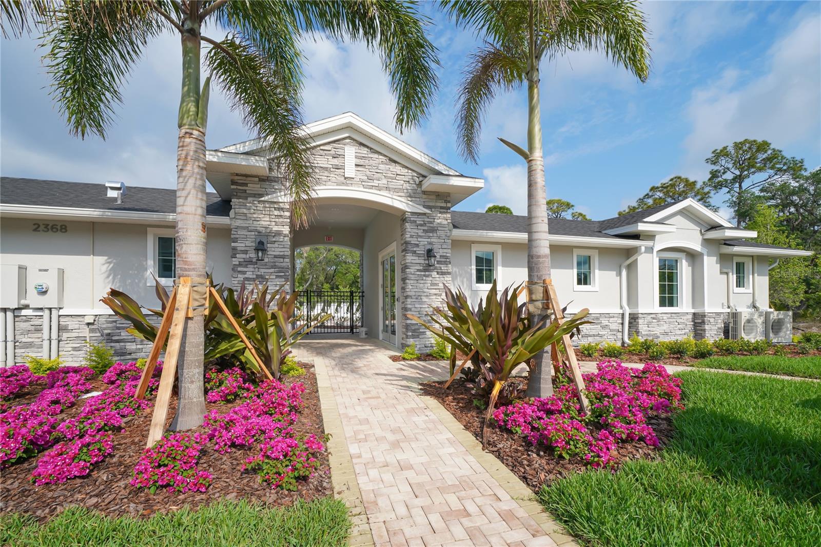 Image 32 of 37 For 2495 Midnight Pearl Drive