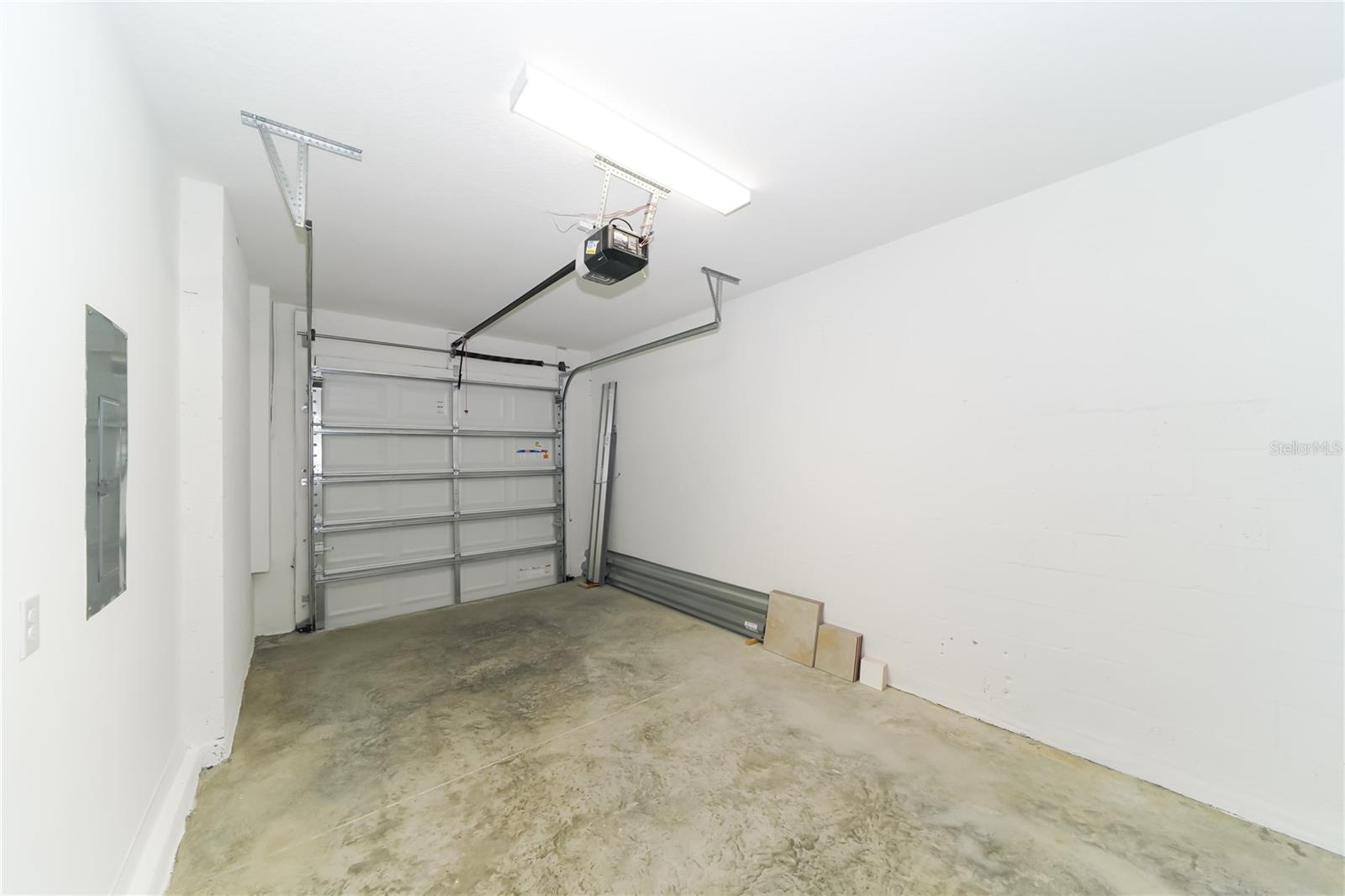 Image 36 of 37 For 2495 Midnight Pearl Drive